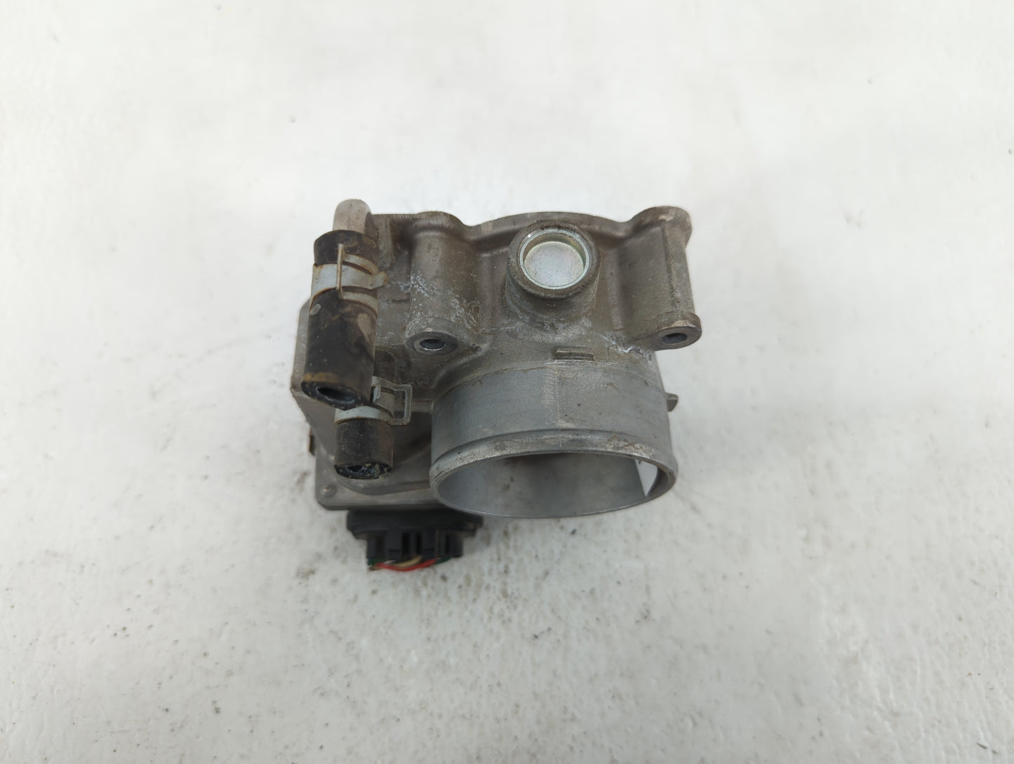 2013-2018 Nissan Altima Throttle Body P/N:3TA60-01 B 3TA60-01 C, 3TA60-01 A Fits Fits 2013 2014 2015 2016 2017 2018 2019 202