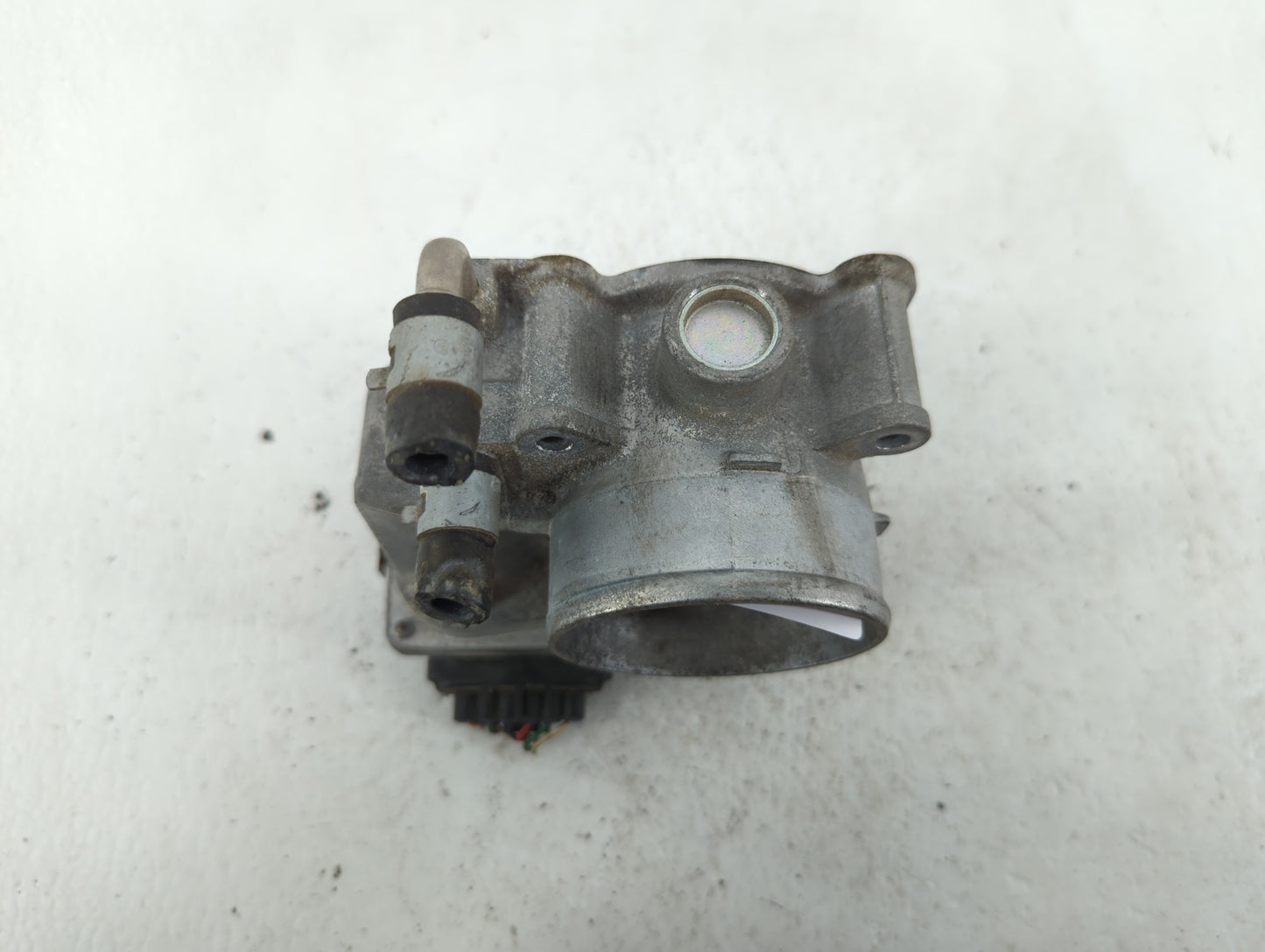 2013-2018 Nissan Altima Throttle Body P/N:3TA60-01 B 3TA60-01 C, 3TA60-01 A Fits Fits 2013 2014 2015 2016 2017 2018 2019 202