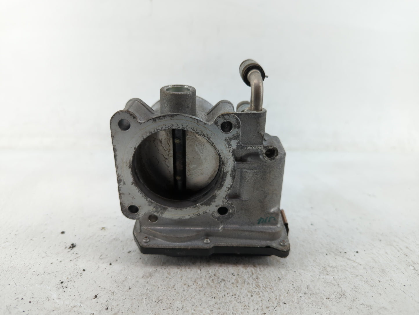 2013-2018 Nissan Altima Throttle Body P/N:3TA60-01 B 3TA60-01 C, 3TA60-01 A Fits Fits 2013 2014 2015 2016 2017 2018 2019 202