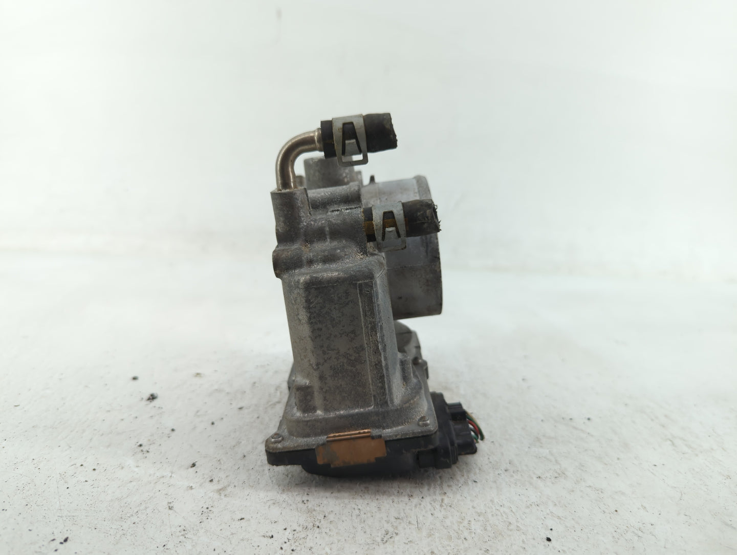 2013-2018 Nissan Altima Throttle Body P/N:3TA60-01 B 3TA60-01 C, 3TA60-01 A Fits Fits 2013 2014 2015 2016 2017 2018 2019 202
