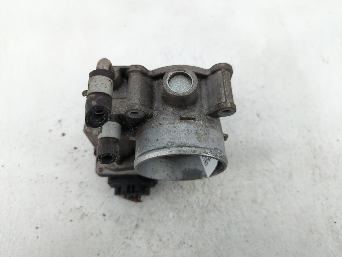 2013-2018 Nissan Altima Throttle Body P/N:3TA60-01 B 3TA60-01 C, 3TA60-01 A Fits Fits 2013 2014 2015 2016 2017 2018 2019 202