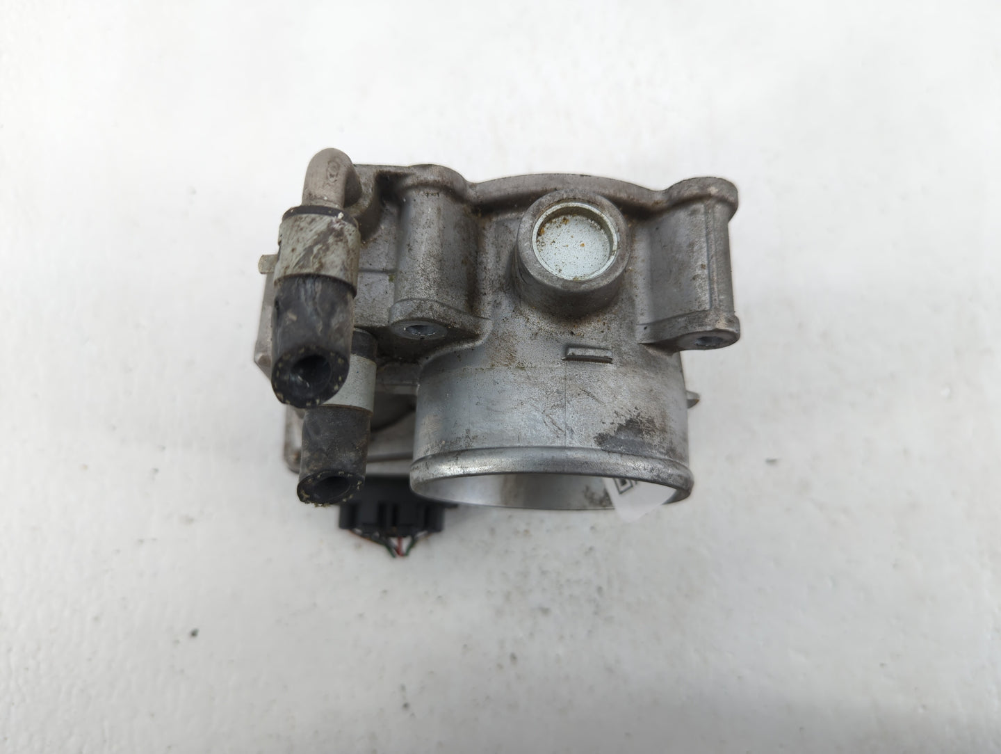 2013-2018 Nissan Altima Throttle Body P/N:3TA60-01 B 3TA60-01 C, 3TA60-01 A Fits Fits 2013 2014 2015 2016 2017 2018 2019 202