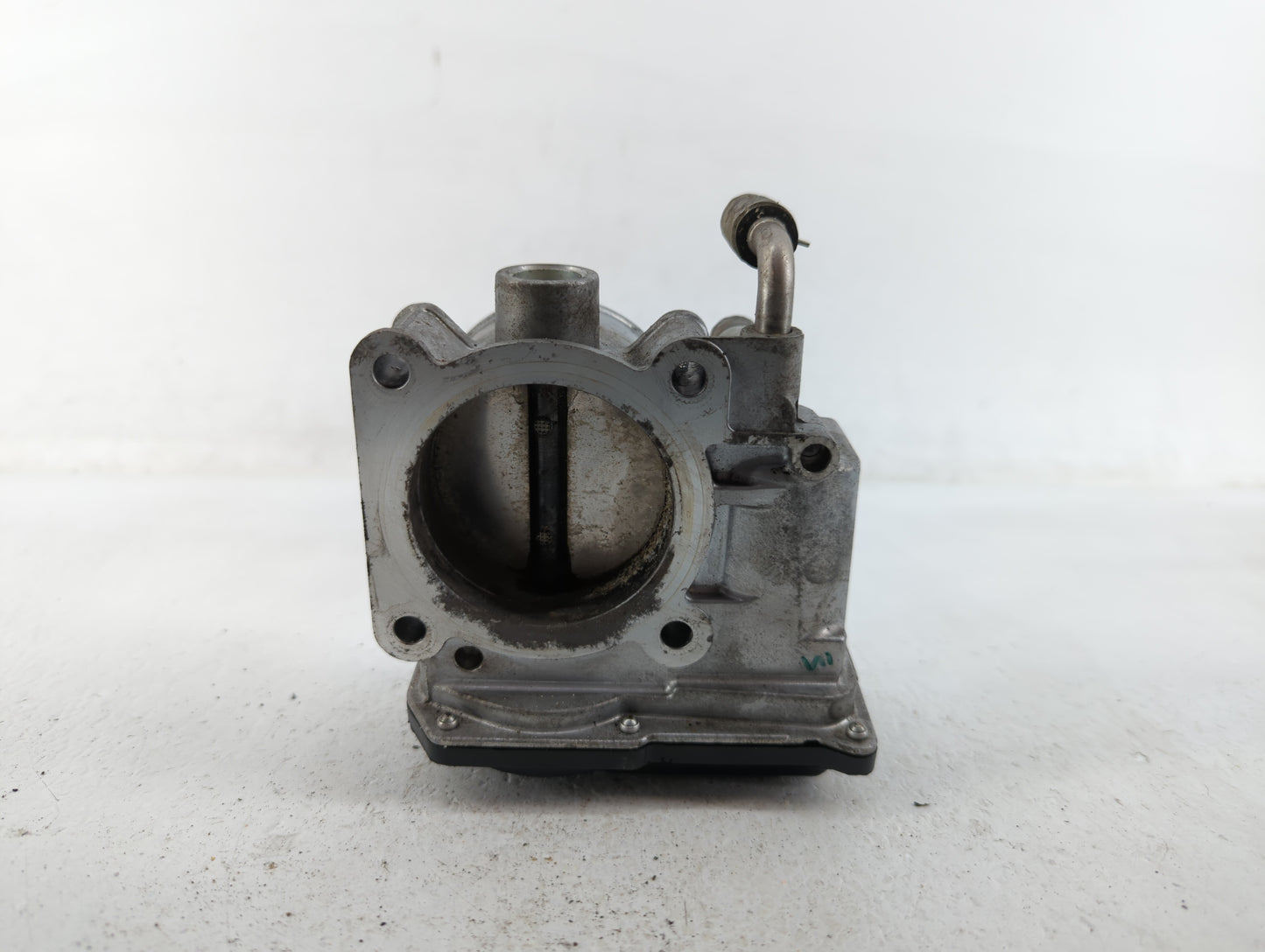 2013-2018 Nissan Altima Throttle Body P/N:3TA60-01 B 3TA60-01 C, 3TA60-01 A Fits Fits 2013 2014 2015 2016 2017 2018 2019 202