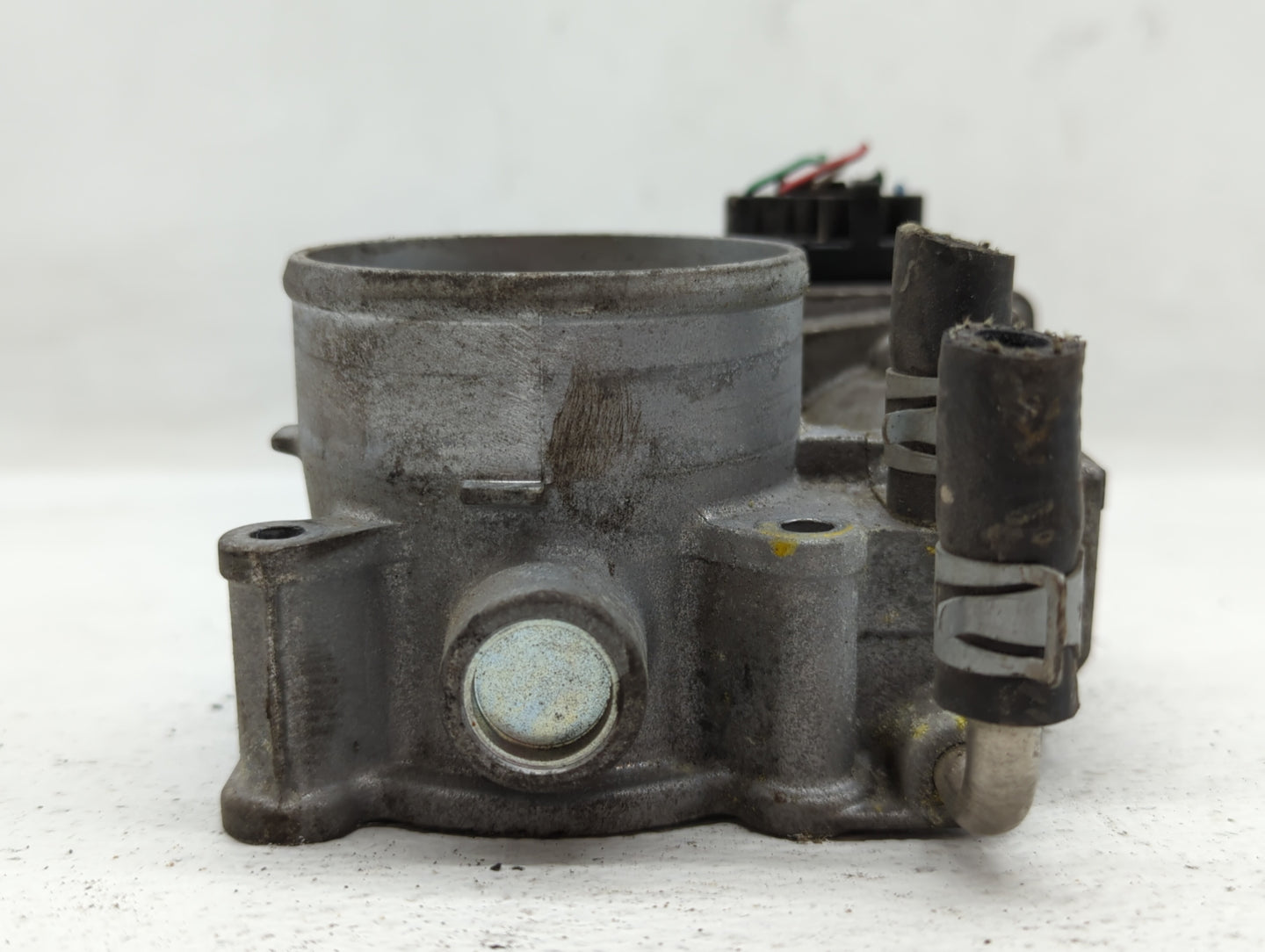 2013-2018 Nissan Altima Throttle Body P/N:3TA60-01 B 3TA60-01 C, 3TA60-01 A Fits Fits 2013 2014 2015 2016 2017 2018 2019 202