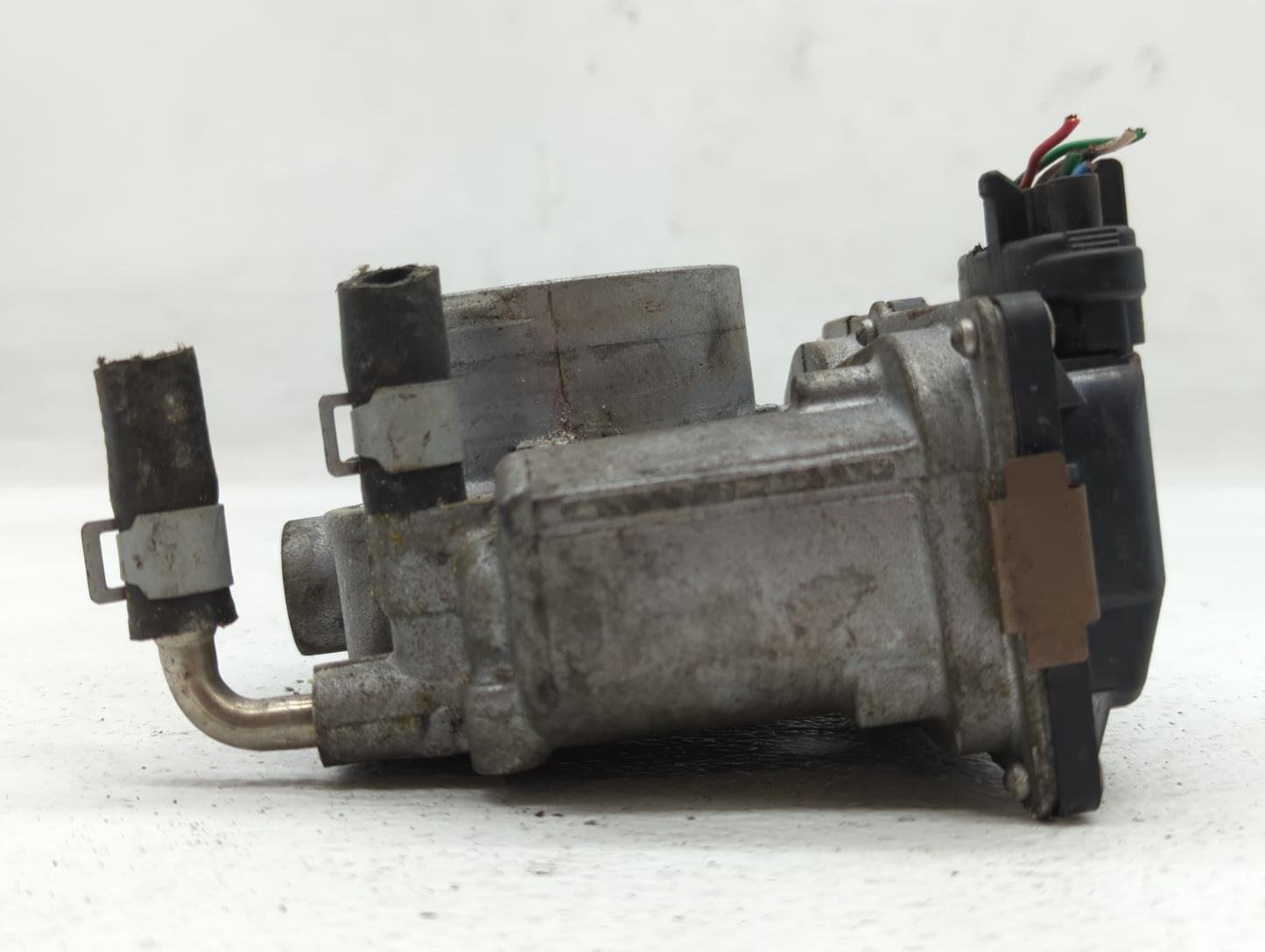 2013-2018 Nissan Altima Throttle Body P/N:3TA60-01 B 3TA60-01 C, 3TA60-01 A Fits Fits 2013 2014 2015 2016 2017 2018 2019 202