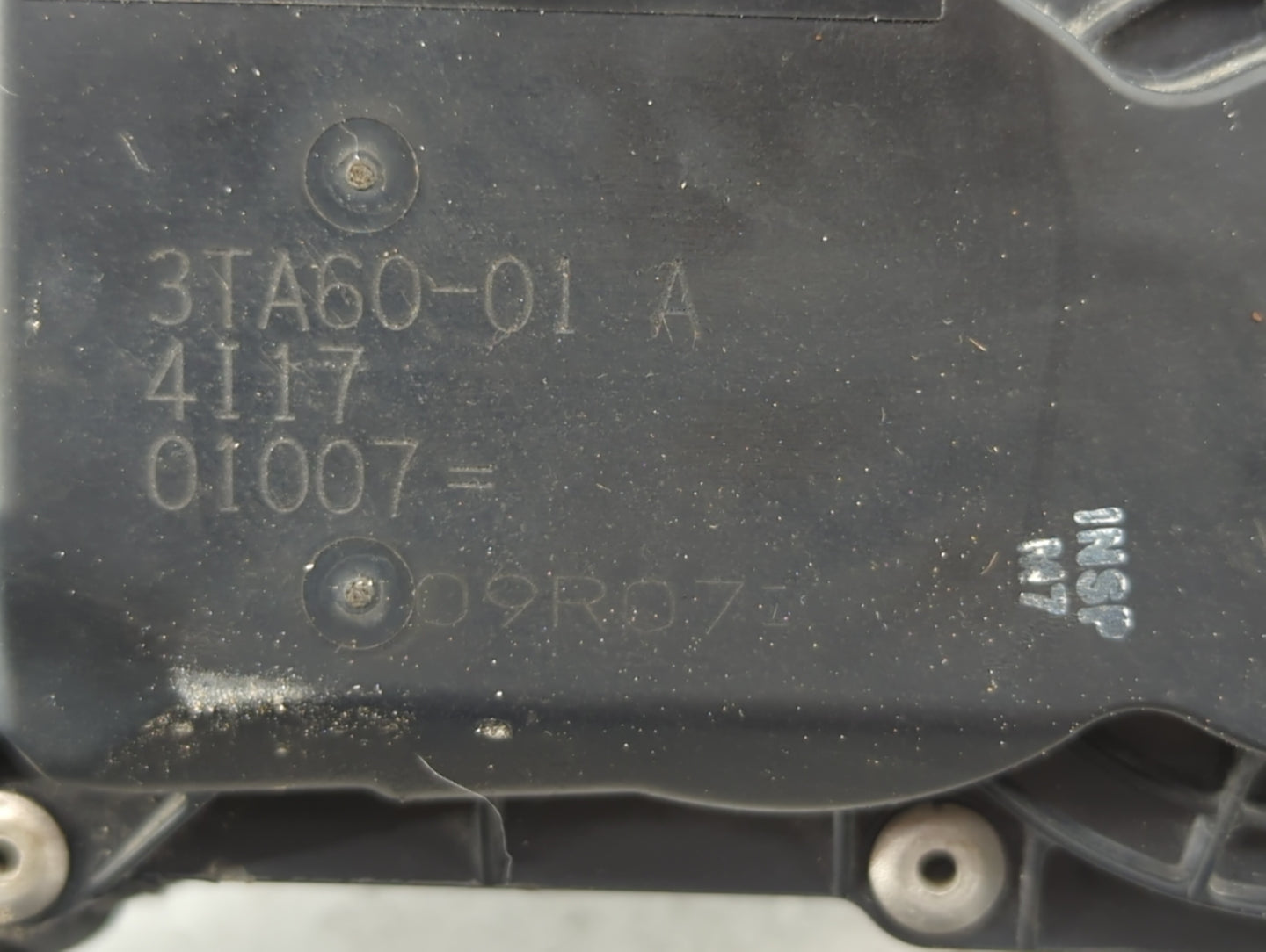 2013-2018 Nissan Altima Throttle Body P/N:3TA60-01 B 3TA60-01 C, 3TA60-01 A Fits Fits 2013 2014 2015 2016 2017 2018 2019 202