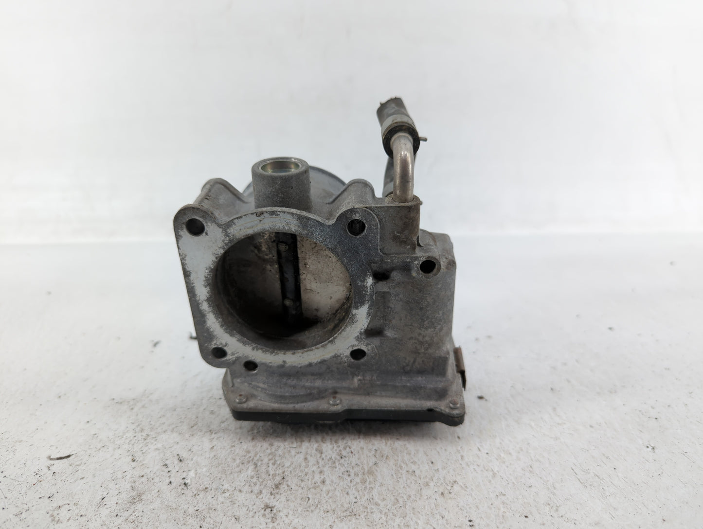 2013-2018 Nissan Altima Throttle Body P/N:3TA60-01 B 3TA60-01 C, 3TA60-01 A Fits Fits 2013 2014 2015 2016 2017 2018 2019 202