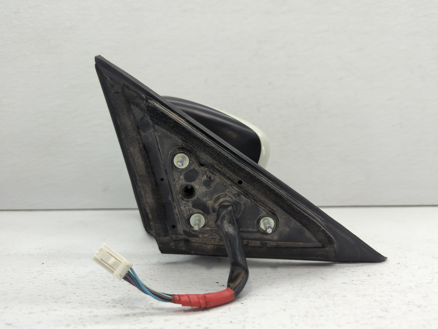 2013-2018 Nissan Altima Driver Side View Mirror - Left Door Mirror OEM Used - Oemusedautoparts1.com