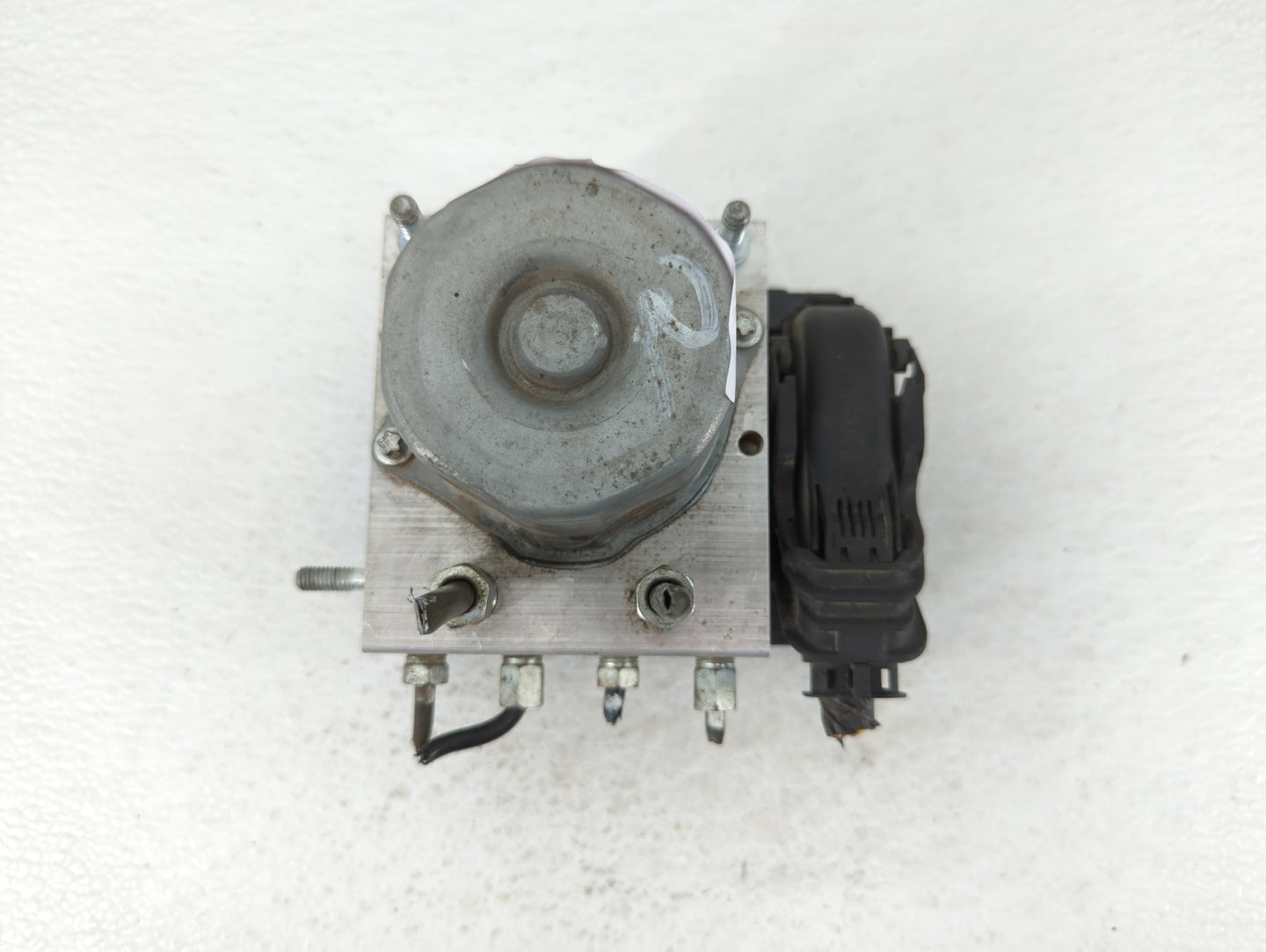 2016-2017 Nissan Altima ABS Pump Control Module Replacement P/N:47660 9HL0A 47660 9HS0C, 47660 9HS0A Fits Fits 2016 2017 OEM