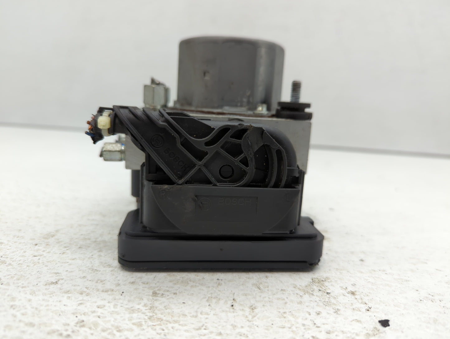 2016-2017 Nissan Altima ABS Pump Control Module Replacement P/N:47660-9HL0A 47660 9HS0C, 47660 9HS0A Fits Fits 2016 2017 OEM