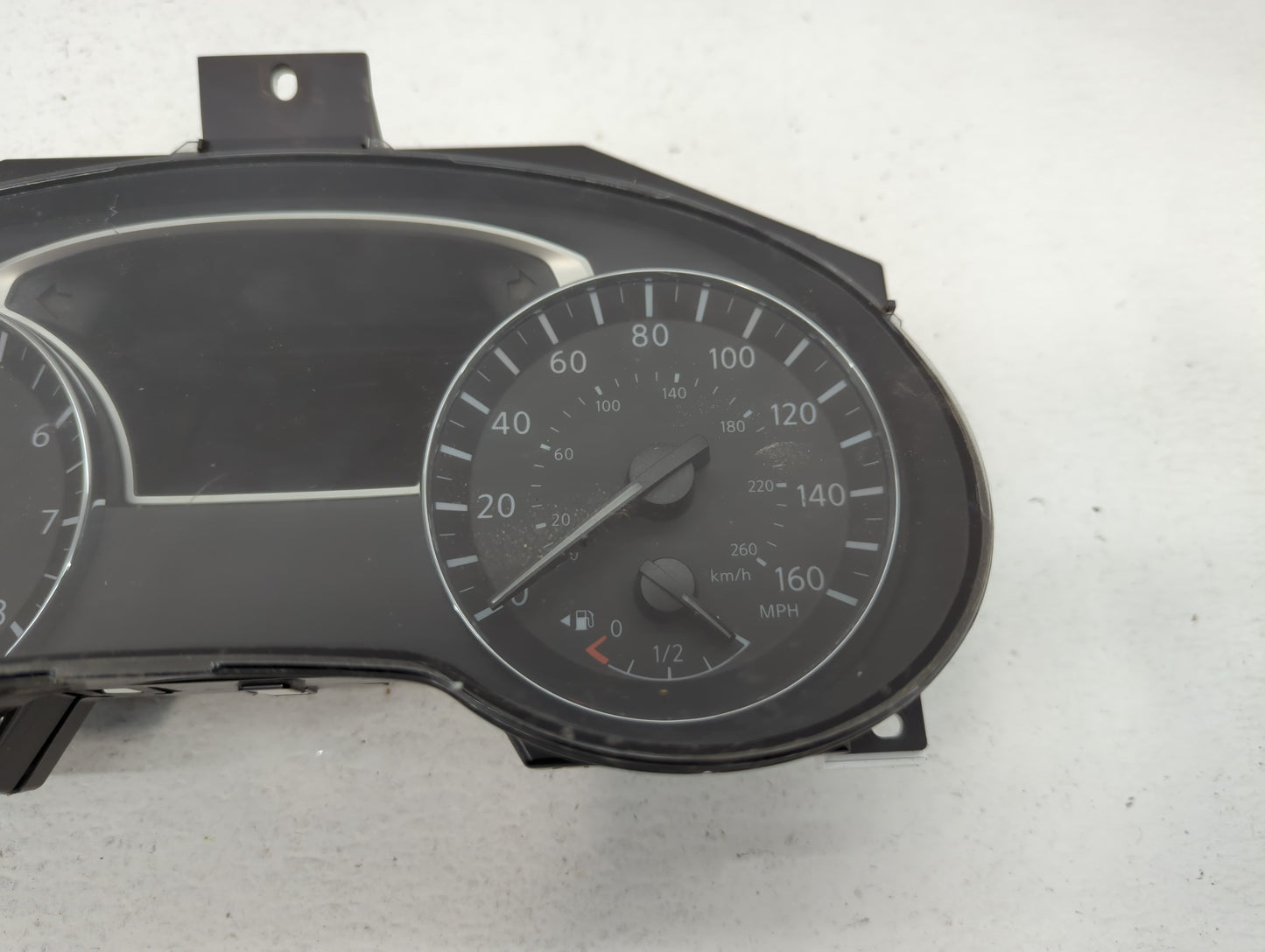 2017 Nissan Altima Instrument Cluster Speedometer Gauges P/N:24810 9HS8B A2C96166101, 24810 9HT8A Fits OEM Used Auto Parts -