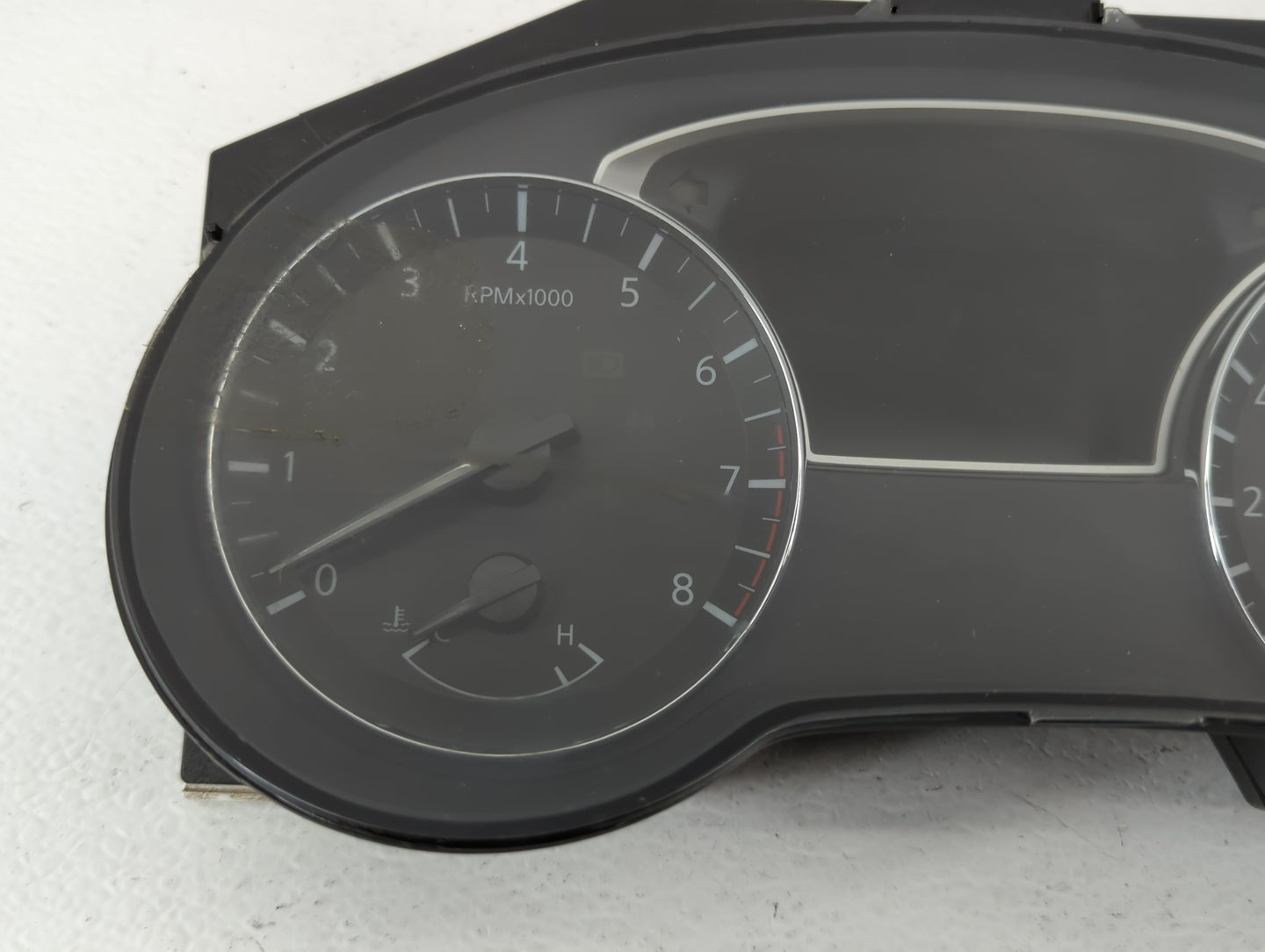 2016-2017 Nissan Altima Instrument Cluster Speedometer Gauges P/N:24810 9HS8B Fits Fits 2016 2017 OEM Used Auto Parts - Oemu