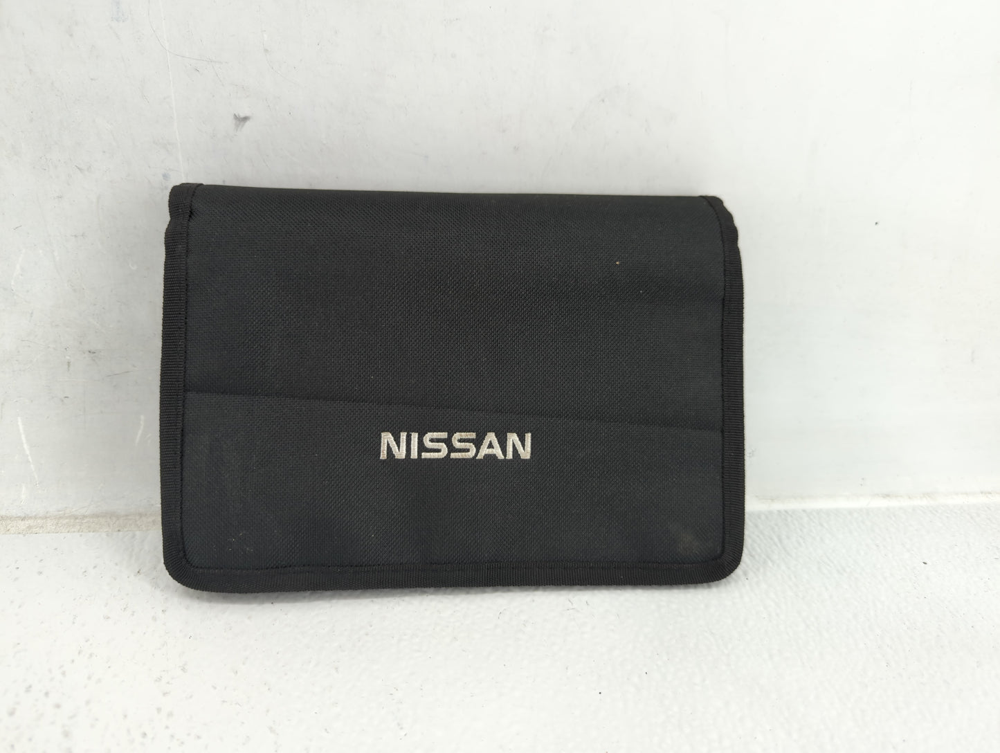2017 Nissan Altima Owners Manual Book Guide P/N:OM17EA 0L33U0 OEM Used Auto Parts - Oemusedautoparts1.com