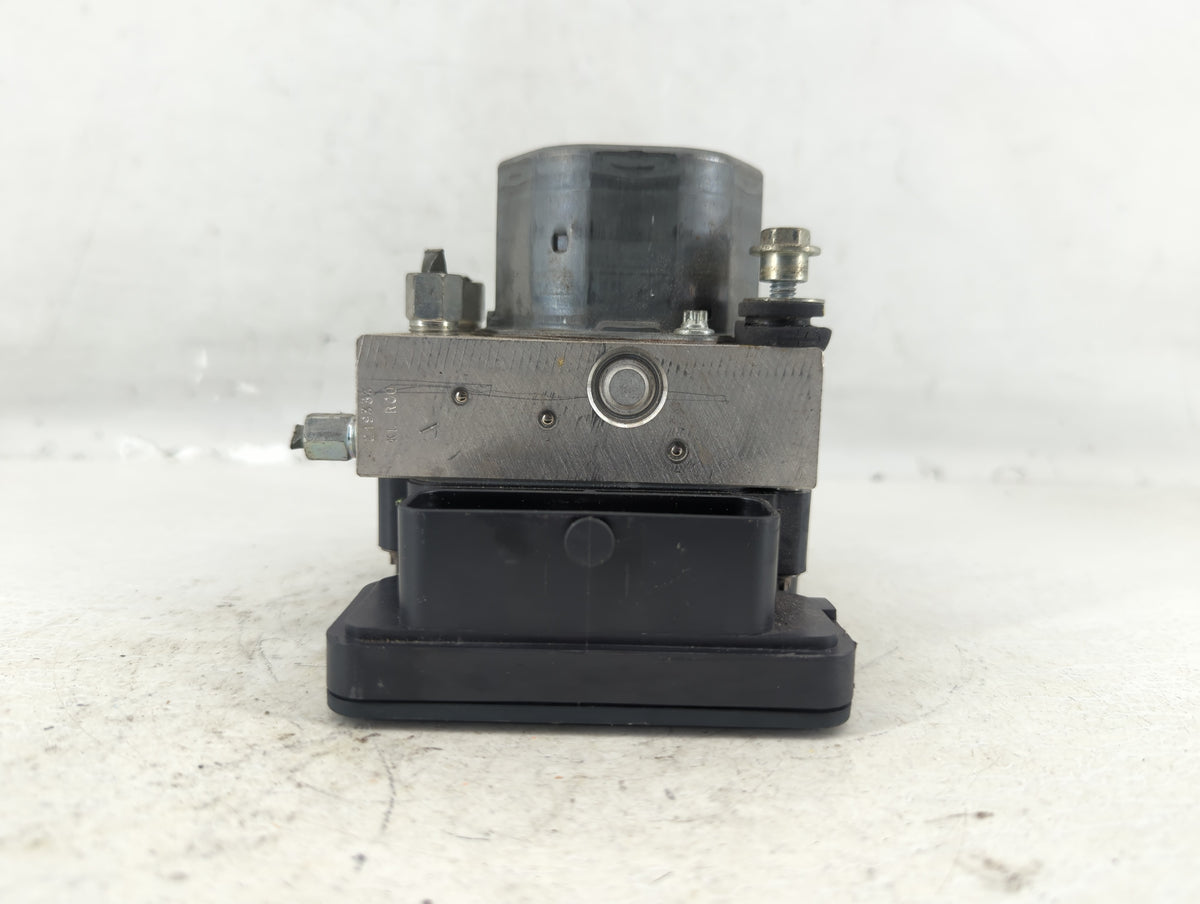 2016-2017 Nissan Altima Anti-Lock Brake ABS Pump Module Actuator OEM P/N:47660 9SH0A Fits Fits 2016 2017 OEM Used Auto Parts