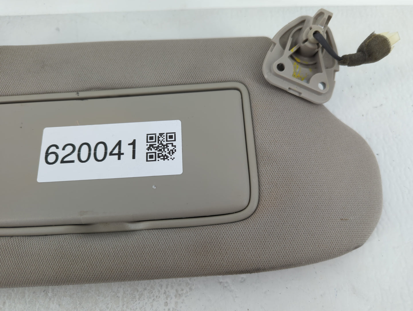 2013-2018 Nissan Altima Sun Visor Shade Replacement Passenger Right Mirror Fits Fits 2013 2014 2015 2016 2017 2018 OEM Used 