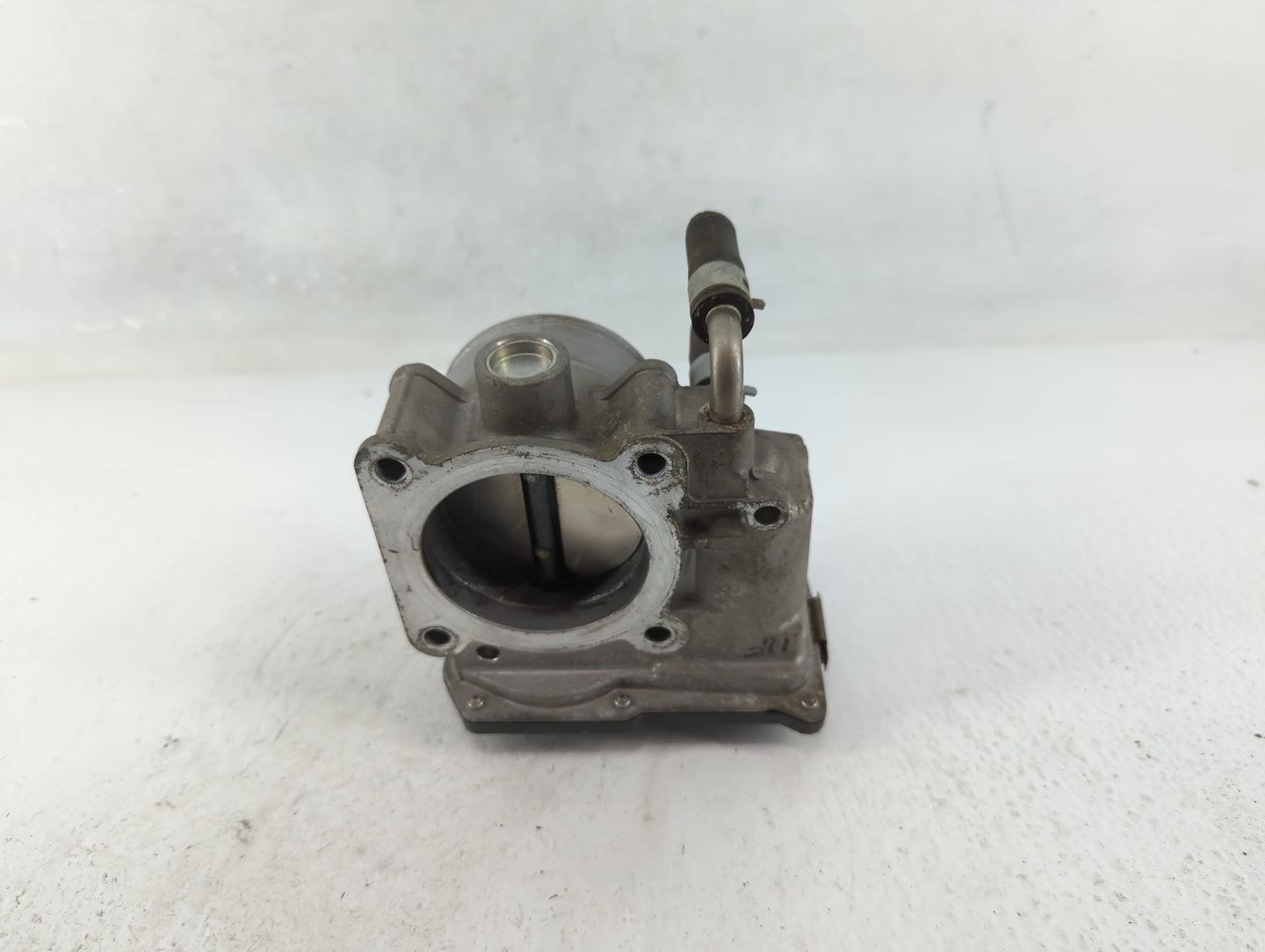 2013-2018 Nissan Altima Throttle Body P/N:3TA60-01 B Fits Fits 2013 2014 2015 2016 2017 2018 2019 2020 OEM Used Auto Parts -