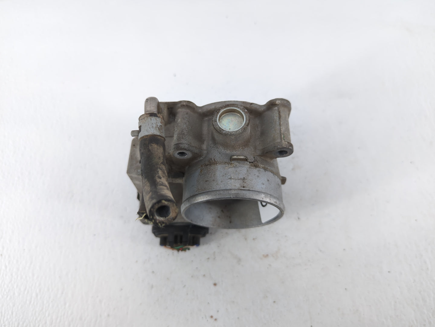 2013-2018 Nissan Altima Throttle Body P/N:4J20 3TA60-01 A Fits Fits 2013 2014 2015 2016 2017 2018 2019 2020 OEM Used Auto Pa