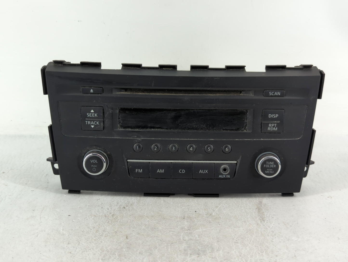 2016-2017 Nissan Altima Am Fm Cd Player Radio Receiver - Oemusedautoparts1.com