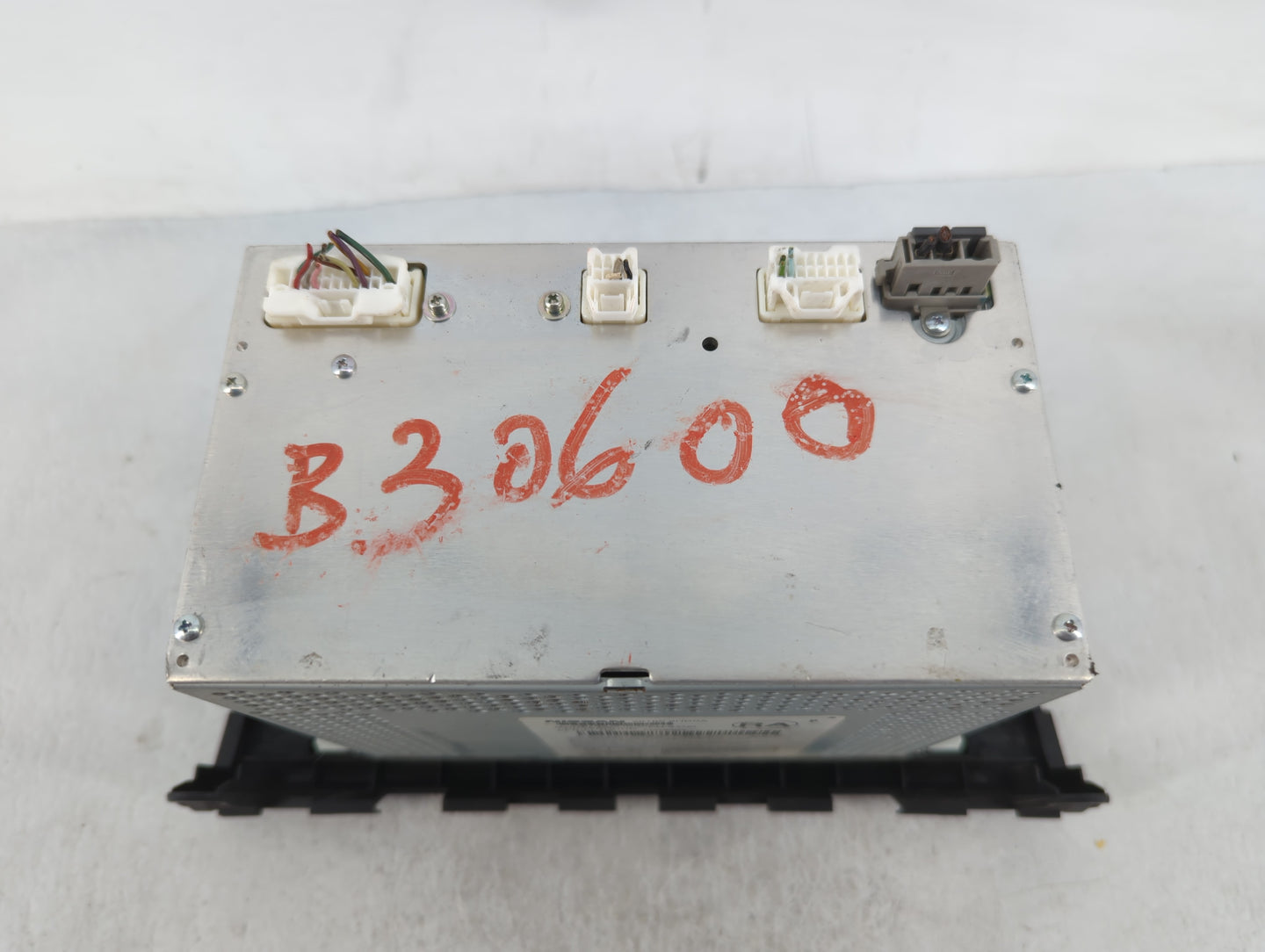 2016-2017 Nissan Altima Am Fm Cd Player Radio Receiver - Oemusedautoparts1.com