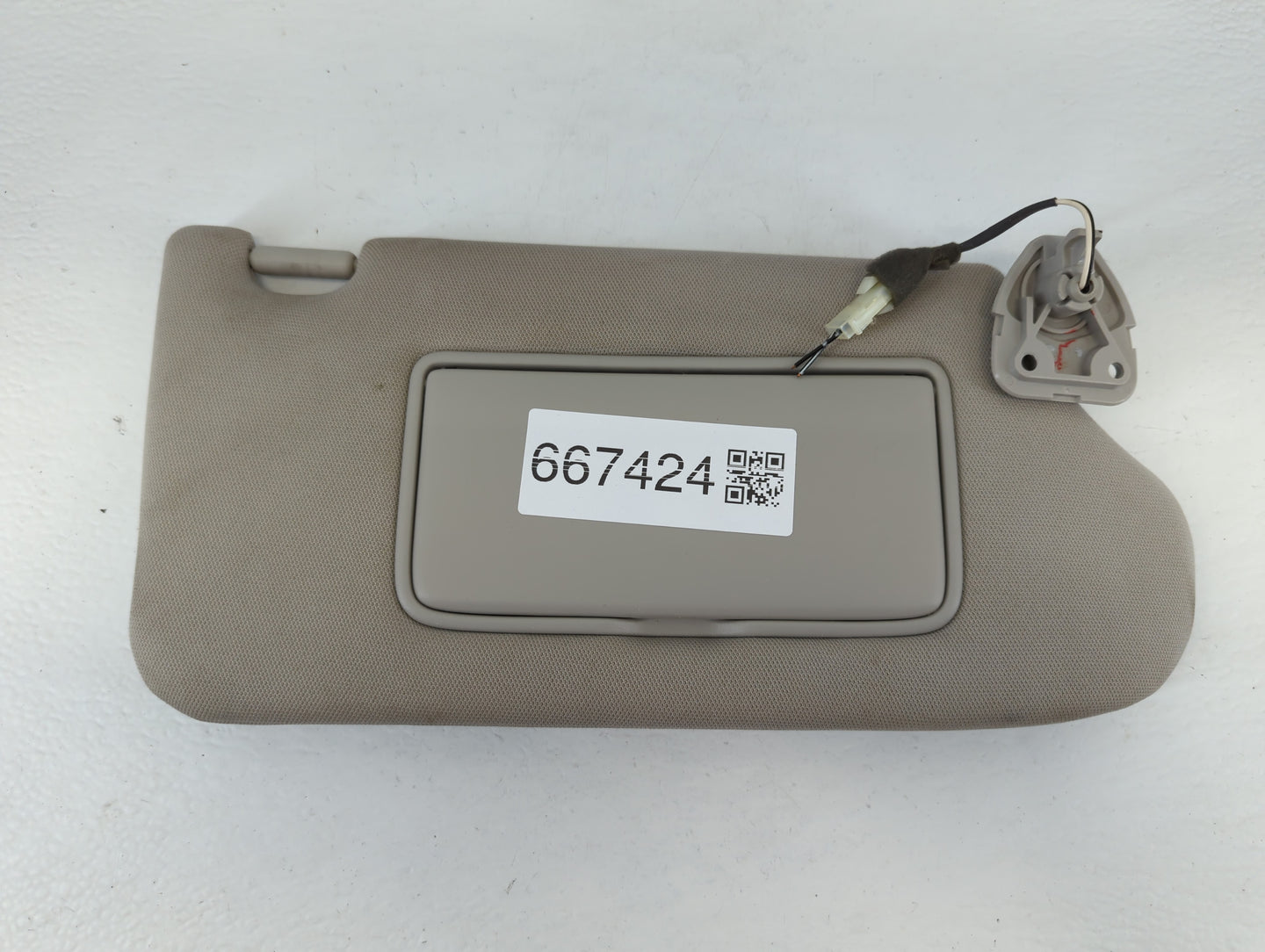 2013-2018 Nissan Altima Sun Visor Shade Replacement Passenger Right Mirror Fits Fits 2013 2014 2015 2016 2017 2018 OEM Used 