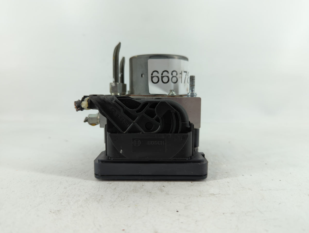 2016-2017 Nissan Altima Anti-Lock Brake ABS Pump Module Actuator OEM P/N:47660 9HS0A Fits Fits 2016 2017 OEM Used Auto Parts