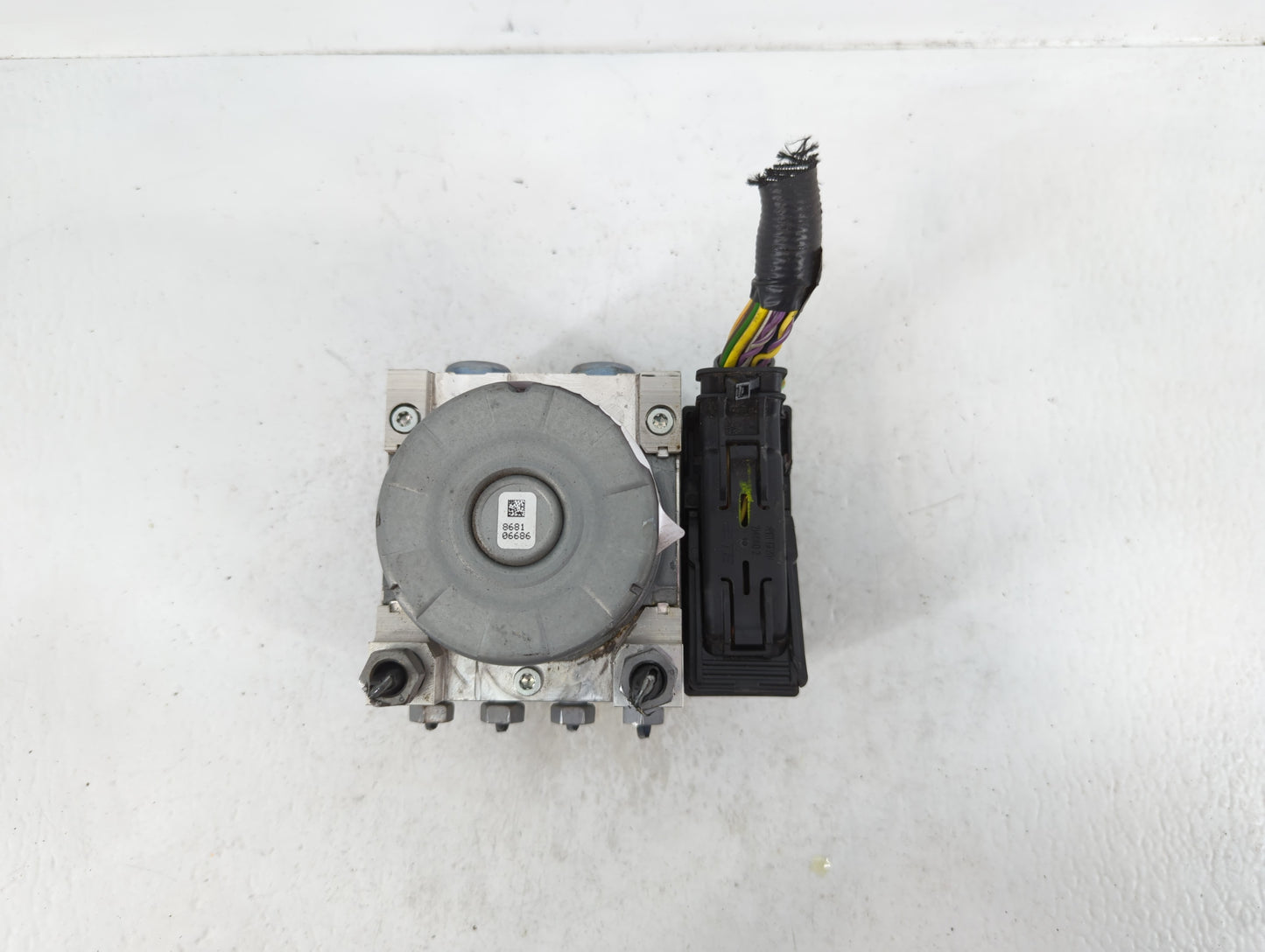 2017-2018 Nissan Altima ABS Pump Control Module Replacement P/N:F2GC-2C405-AK Fits Fits 2017 2018 OEM Used Auto Parts - Oemu