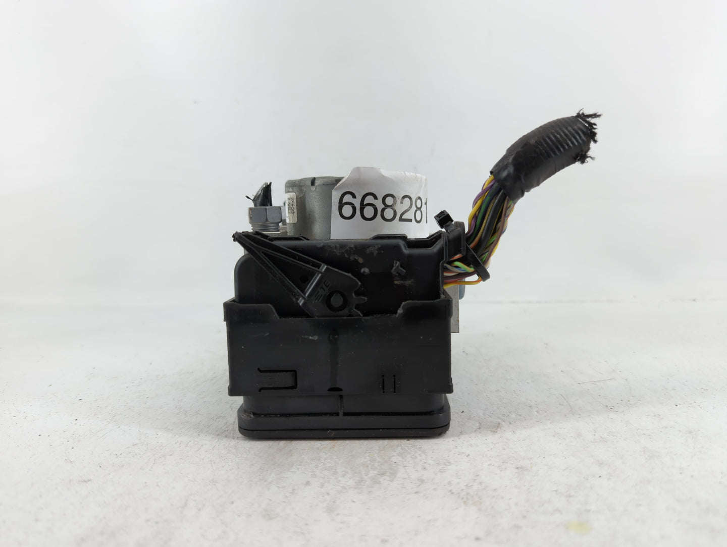 2017-2018 Nissan Altima ABS Pump Control Module Replacement P/N:F2GC-2C405-AK Fits Fits 2017 2018 OEM Used Auto Parts - Oemu