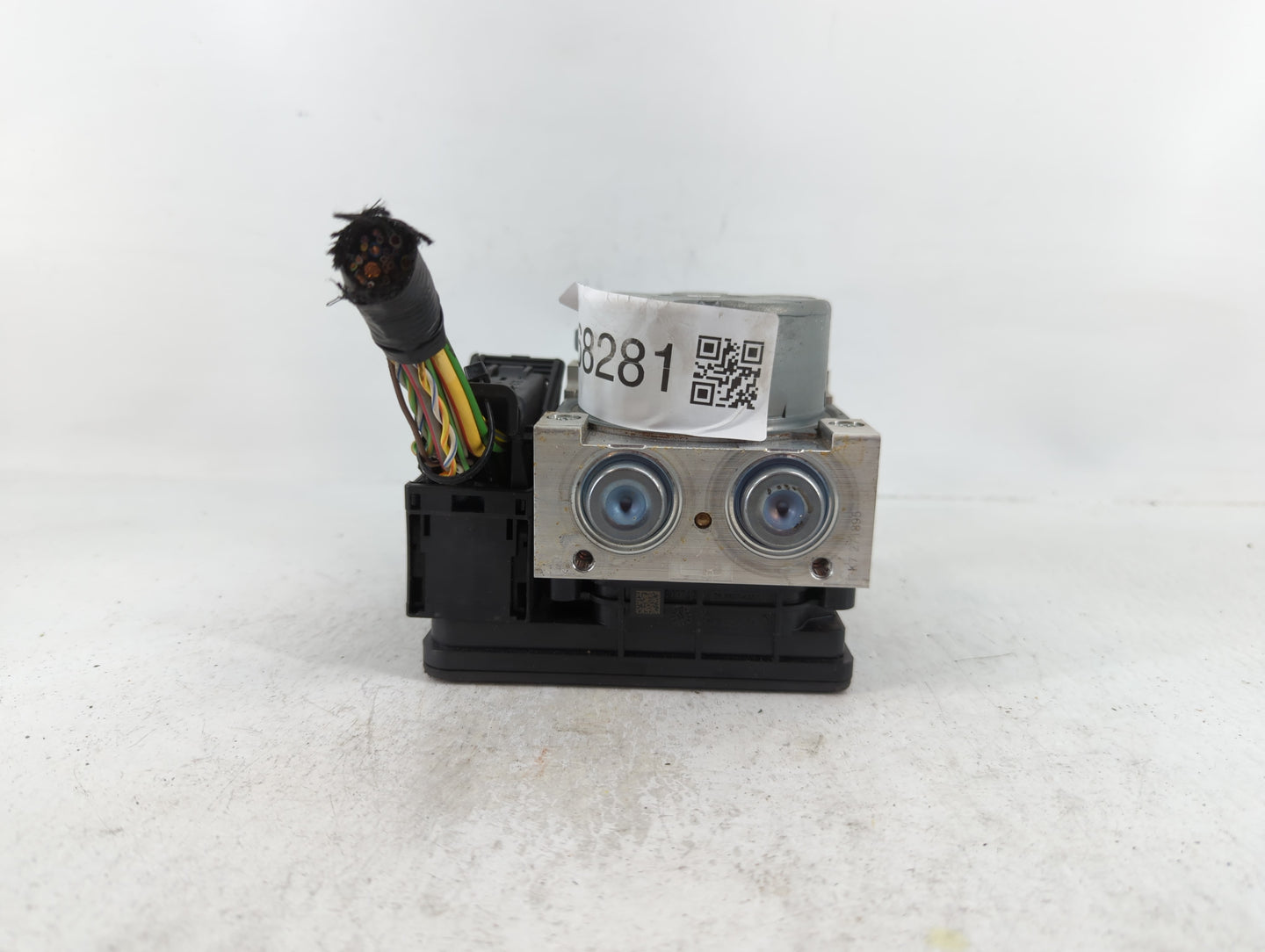 2017-2018 Nissan Altima ABS Pump Control Module Replacement P/N:F2GC-2C405-AK Fits Fits 2017 2018 OEM Used Auto Parts - Oemu