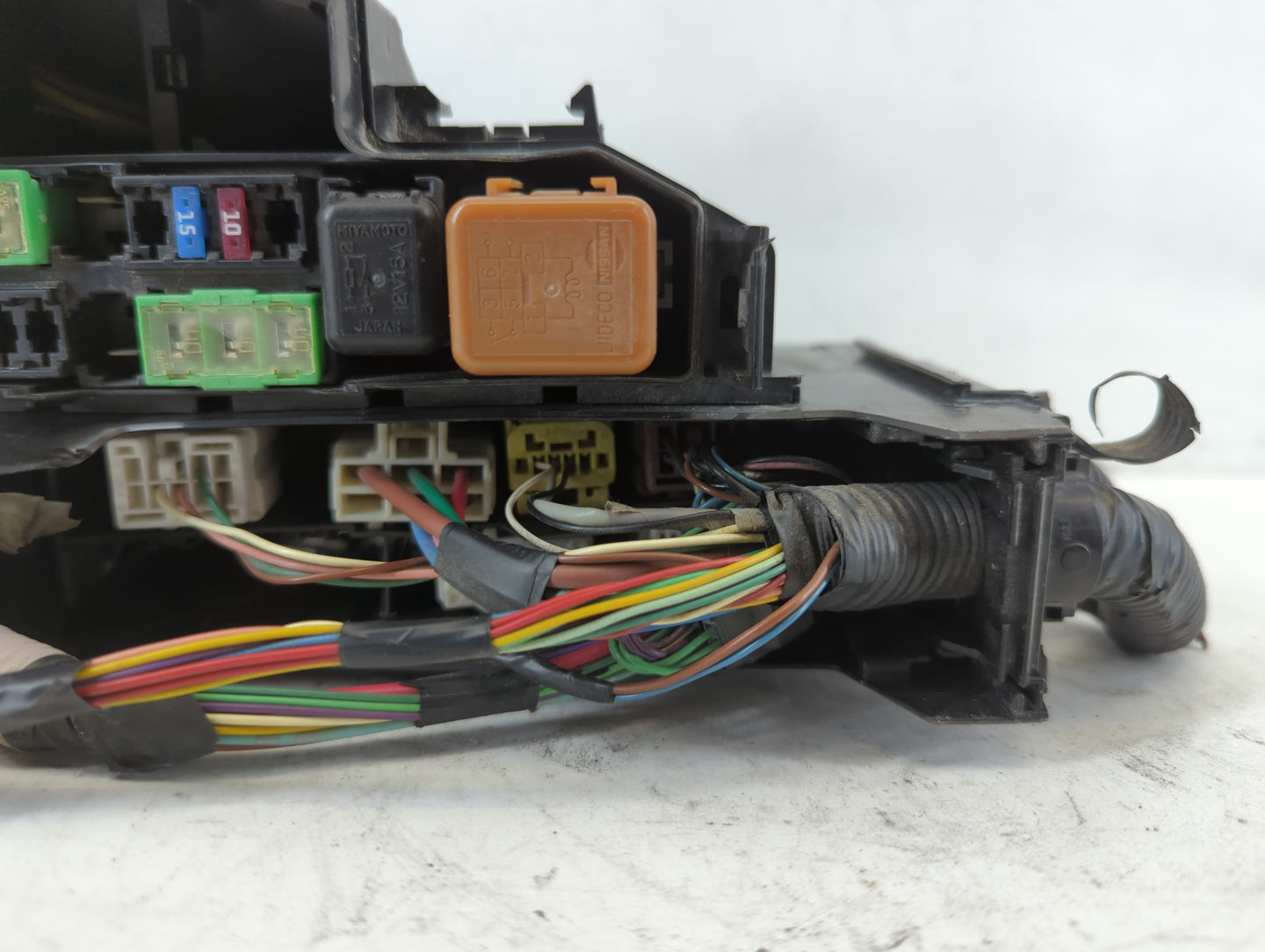 2016-2017 Nissan Altima Fusebox Fuse Box Panel Relay Module P/N:24381 7990A 7254-5763-30 Fits Fits 2016 2017 OEM Used Auto P