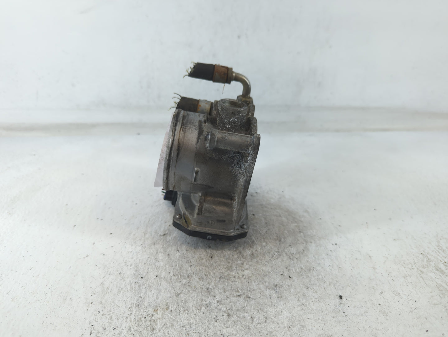2013-2018 Nissan Altima Throttle Body P/N:02060 4C25, 3TA60-01 B Fits Fits 2013 2014 2015 2016 2017 2018 2019 2020 OEM Used 