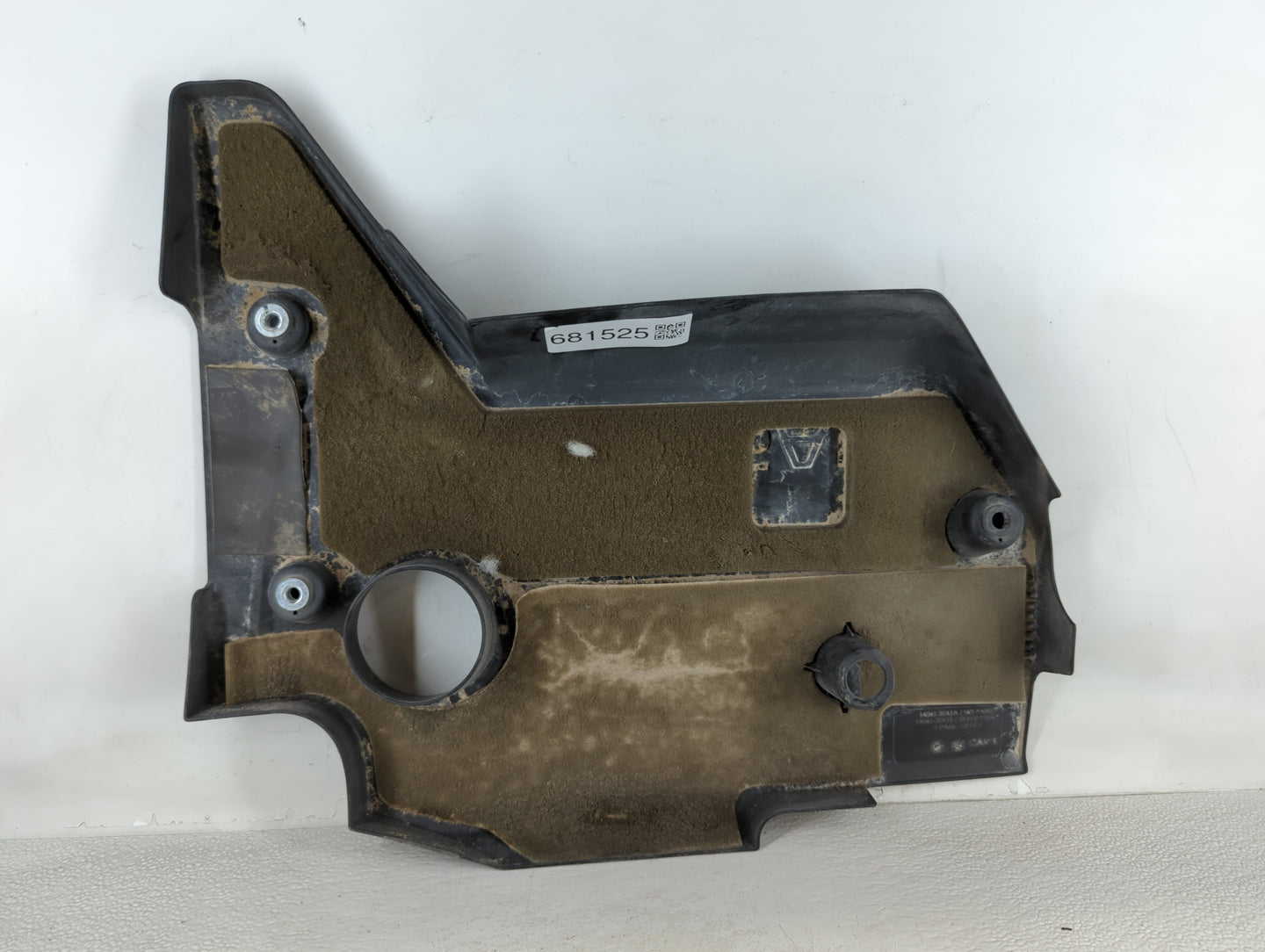 2017 Nissan Altima Engine Cover - Oemusedautoparts1.com