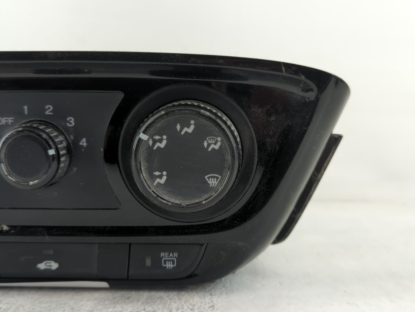 2016-2018 Nissan Altima Climate Control Module Temperature AC/Heater Replacement P/N:>PP-(TD+ZH)15< 275109HS0A Fits OEM Used
