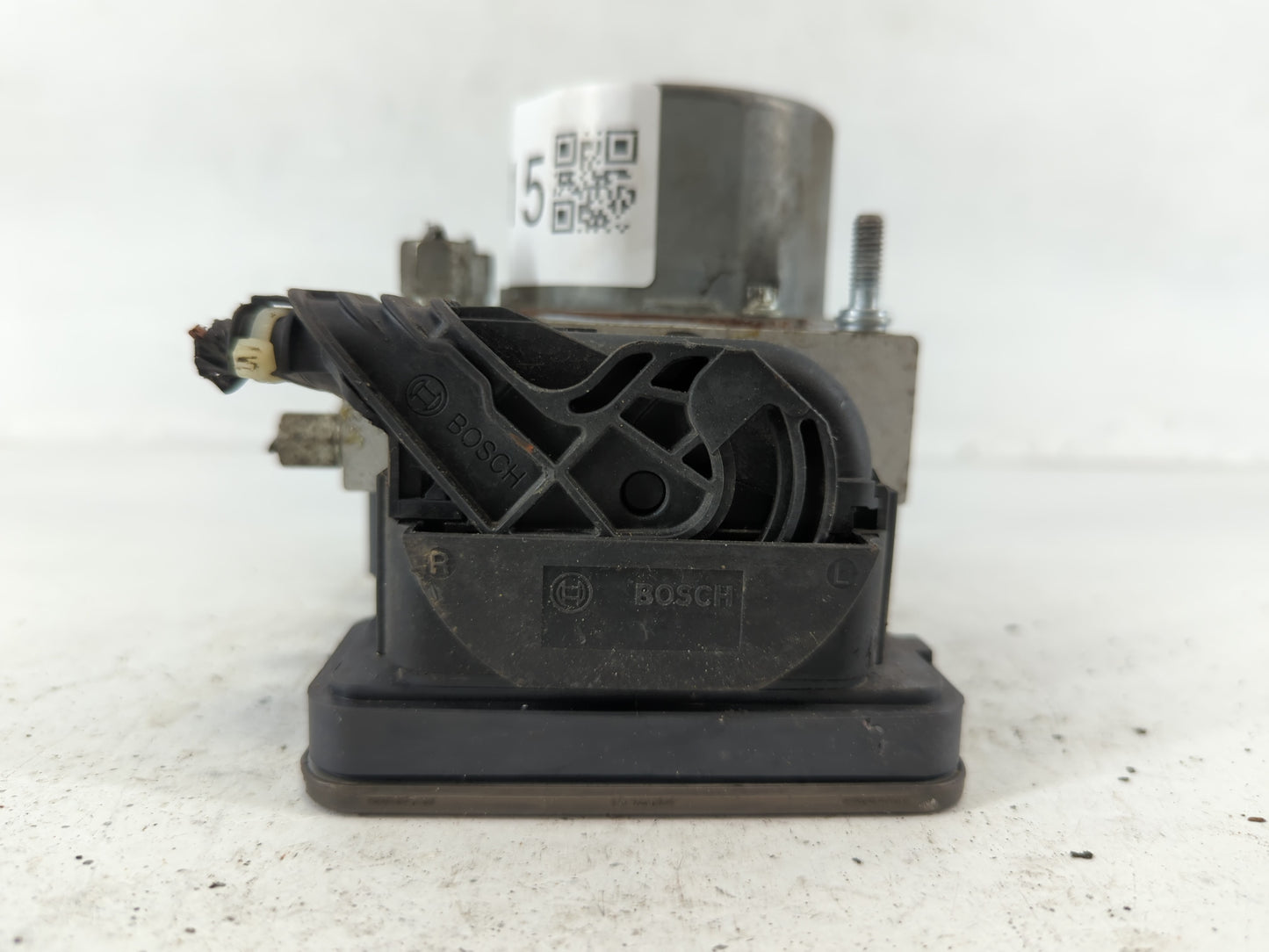 2016-2017 Nissan Altima ABS Pump Control Module Replacement P/N:47660 9HS0C Fits Fits 2016 2017 OEM Used Auto Parts - Oemuse