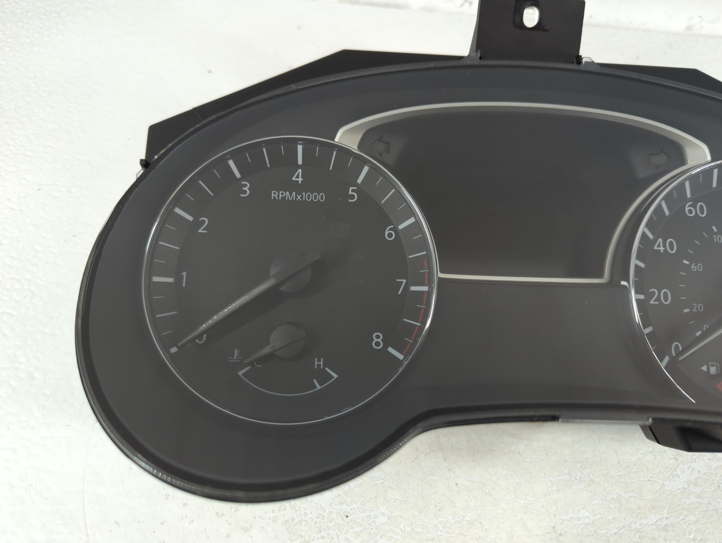 2016-2017 Nissan Altima Instrument Cluster Speedometer Gauges P/N:24810 9HT8A Fits Fits 2016 2017 OEM Used Auto Parts - Oemu