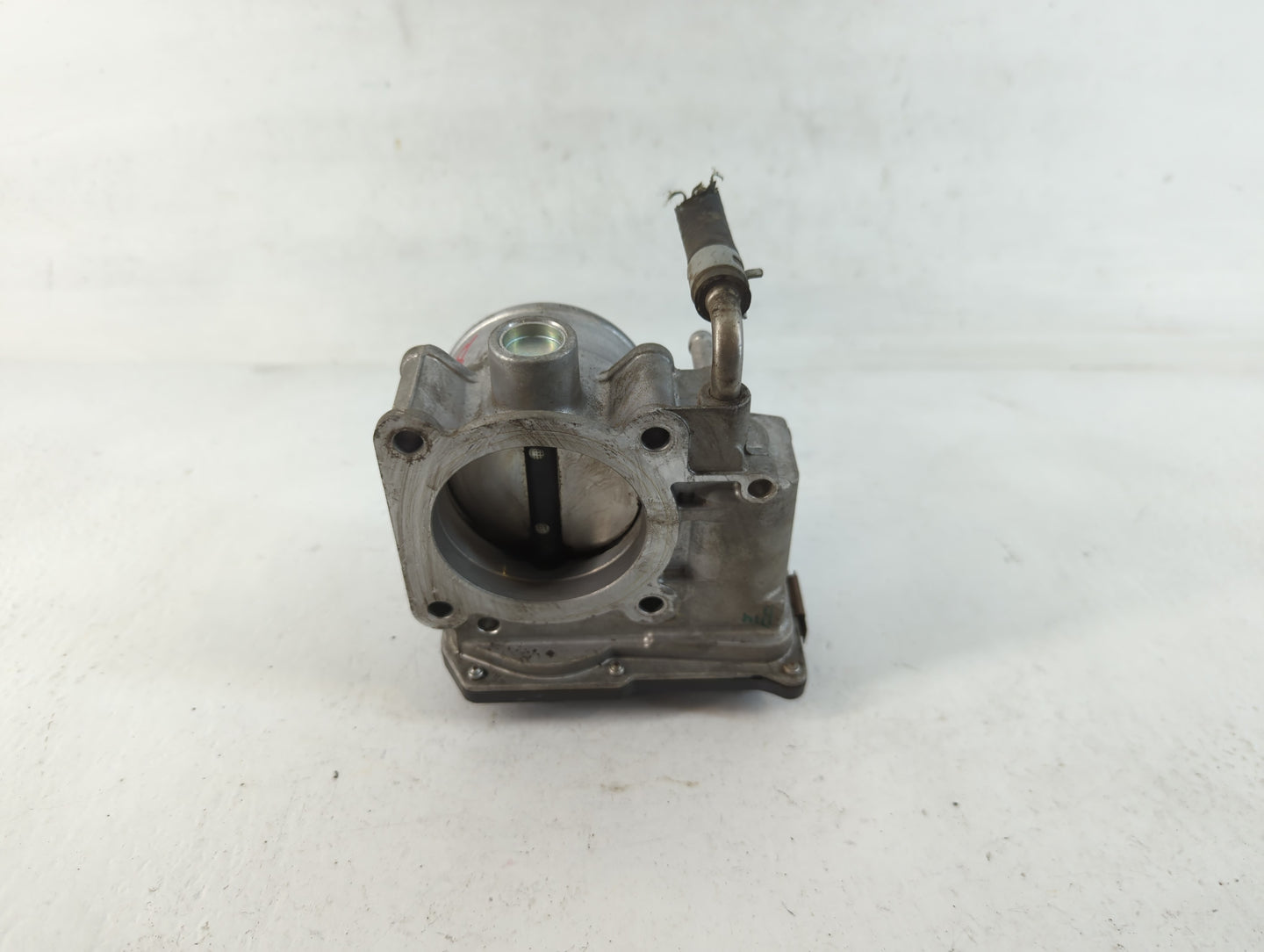 2013-2018 Nissan Altima Throttle Body P/N:00226 3TA60-01 B Fits Fits 2013 2014 2015 2016 2017 2018 2019 2020 OEM Used Auto P