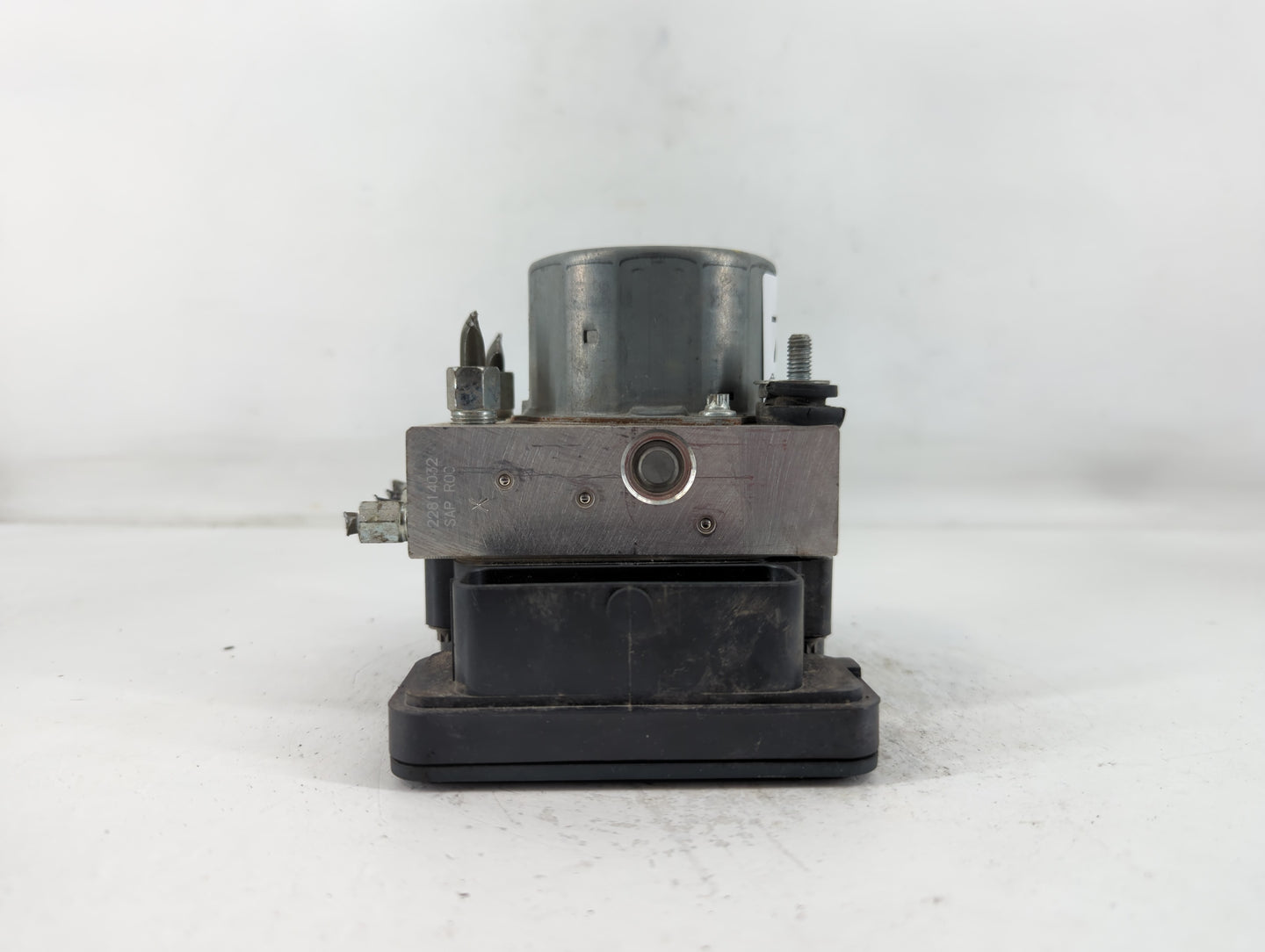 2017 Nissan Altima ABS Pump Control Module Replacement P/N:47660 9HS0A 269 644 Fits OEM Used Auto Parts - Oemusedautoparts1.
