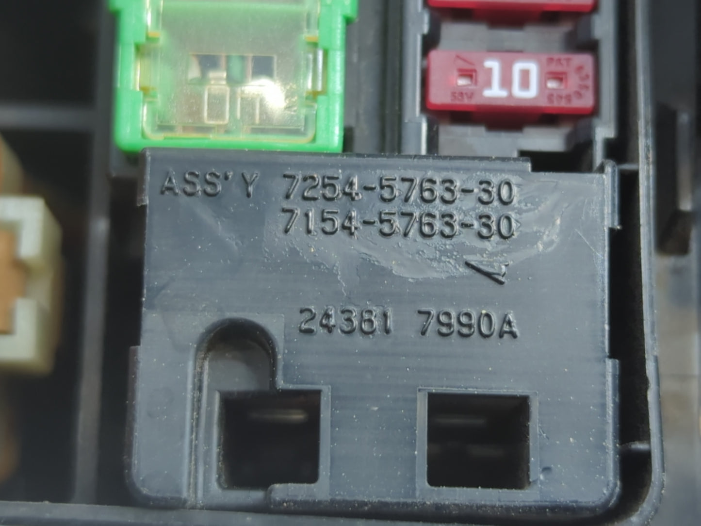 2016-2017 Nissan Altima Fusebox Fuse Box Panel Relay Module P/N:24381 7990A 7154-5763-30, 7254-5763-30 Fits Fits 2016 2017 O