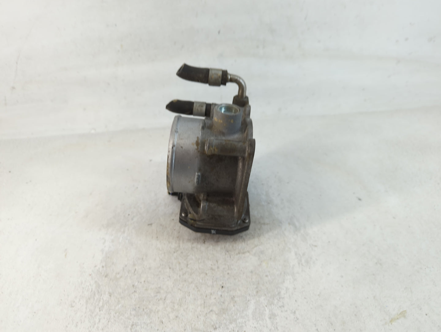 2013-2018 Nissan Altima Throttle Body P/N:3TA60-01 C Fits Fits 2013 2014 2015 2016 2017 2018 2019 2020 OEM Used Auto Parts -