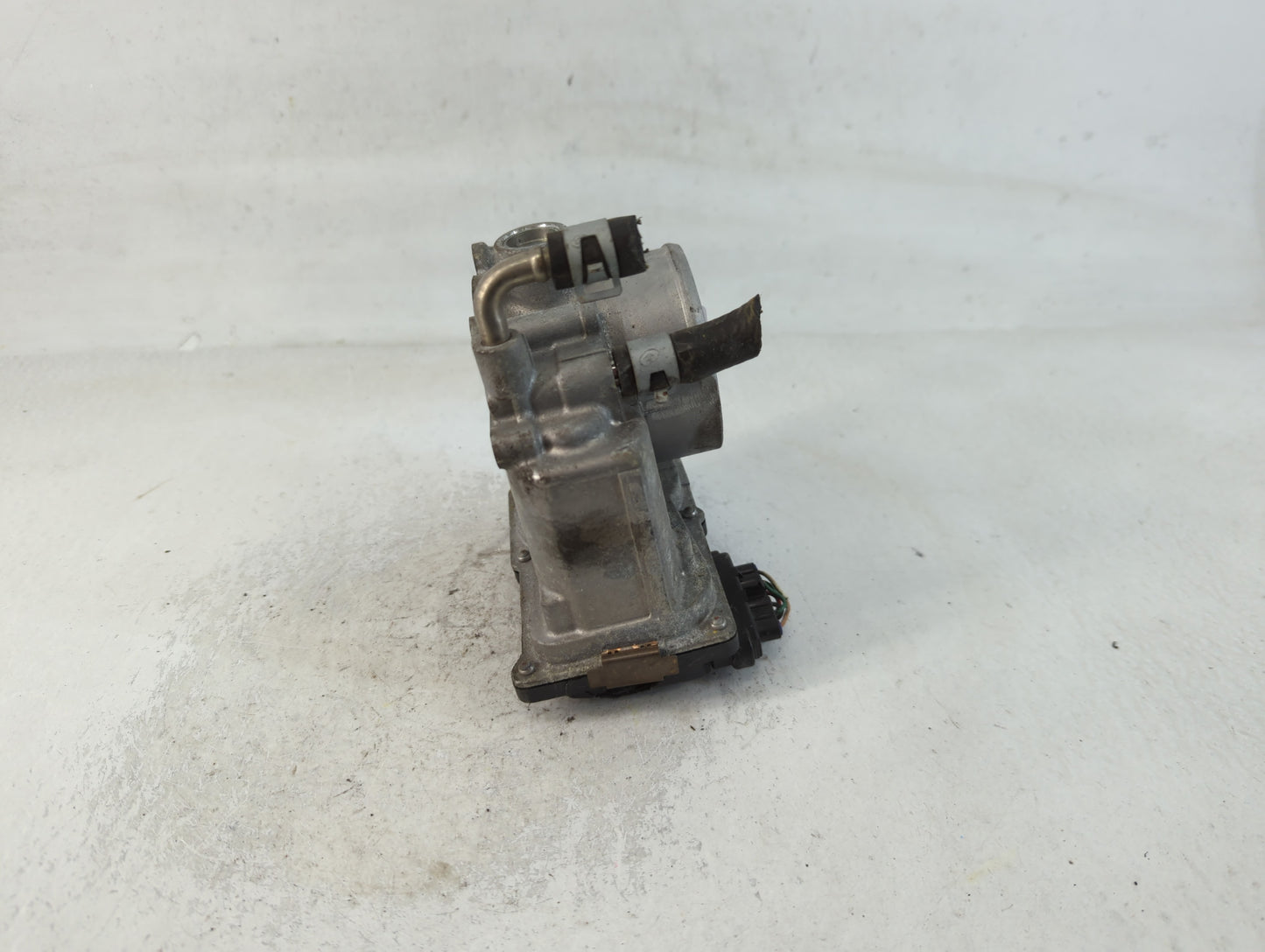 2013-2018 Nissan Altima Throttle Body P/N:3TA60-01 B Fits Fits 2013 2014 2015 2016 2017 2018 2019 2020 OEM Used Auto Parts -