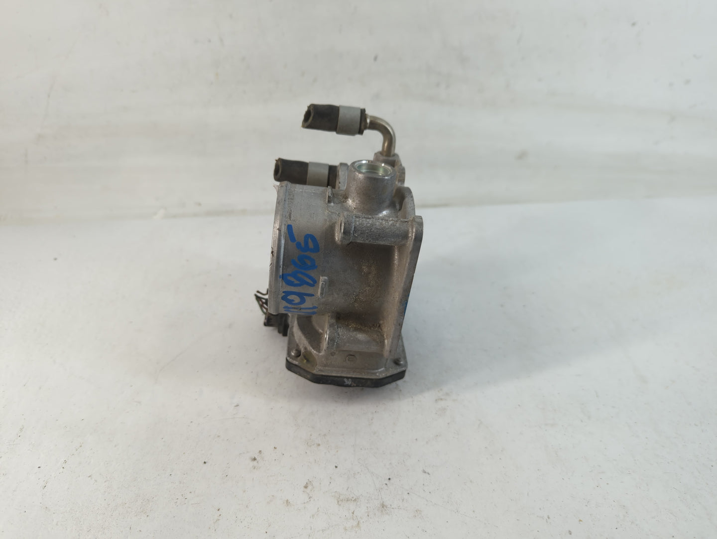 2013-2018 Nissan Altima Throttle Body P/N:3TA60-01 B Fits Fits 2013 2014 2015 2016 2017 2018 2019 2020 OEM Used Auto Parts -
