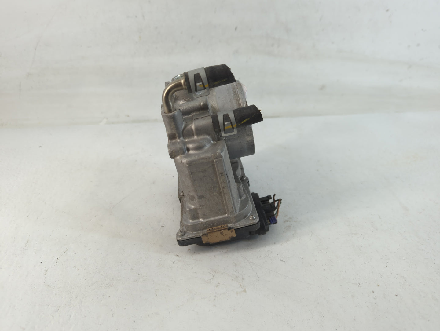2013-2018 Nissan Altima Throttle Body P/N:3TA60-01 B Fits Fits 2013 2014 2015 2016 2017 2018 2019 2020 OEM Used Auto Parts -