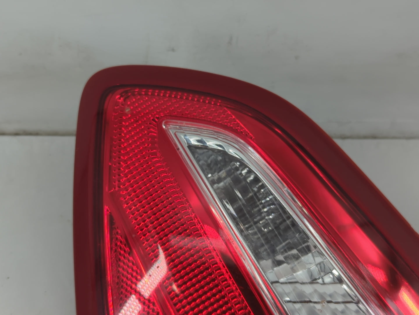2016-2017 Nissan Altima Tail Light Assembly Passenger Right OEM P/N:265409HS0A HBULRH Fits Fits 2016 2017 OEM Used Auto Part