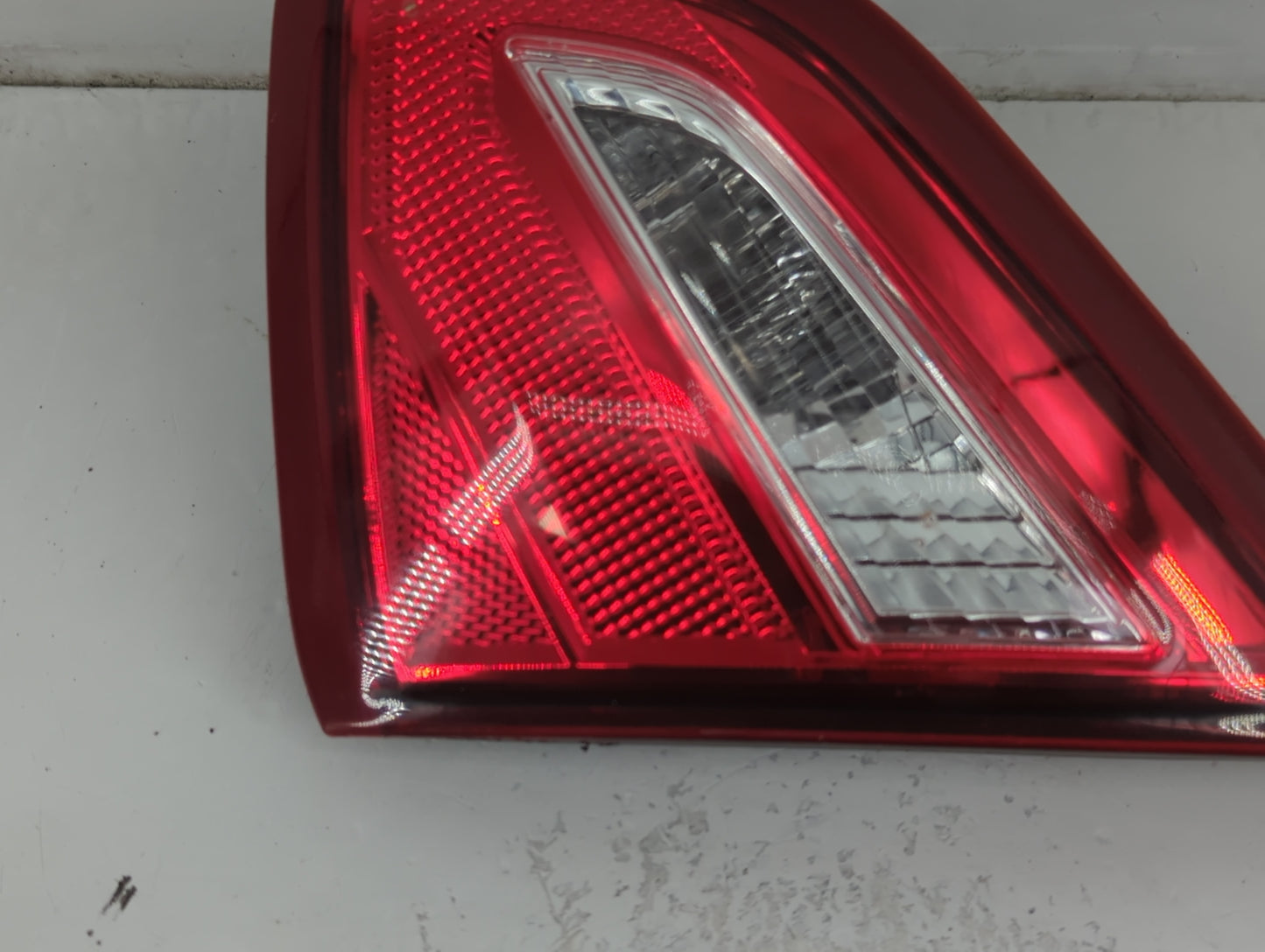 2016-2017 Nissan Altima Tail Light Assembly Passenger Right OEM P/N:265409HS0A HBULRH Fits Fits 2016 2017 OEM Used Auto Part