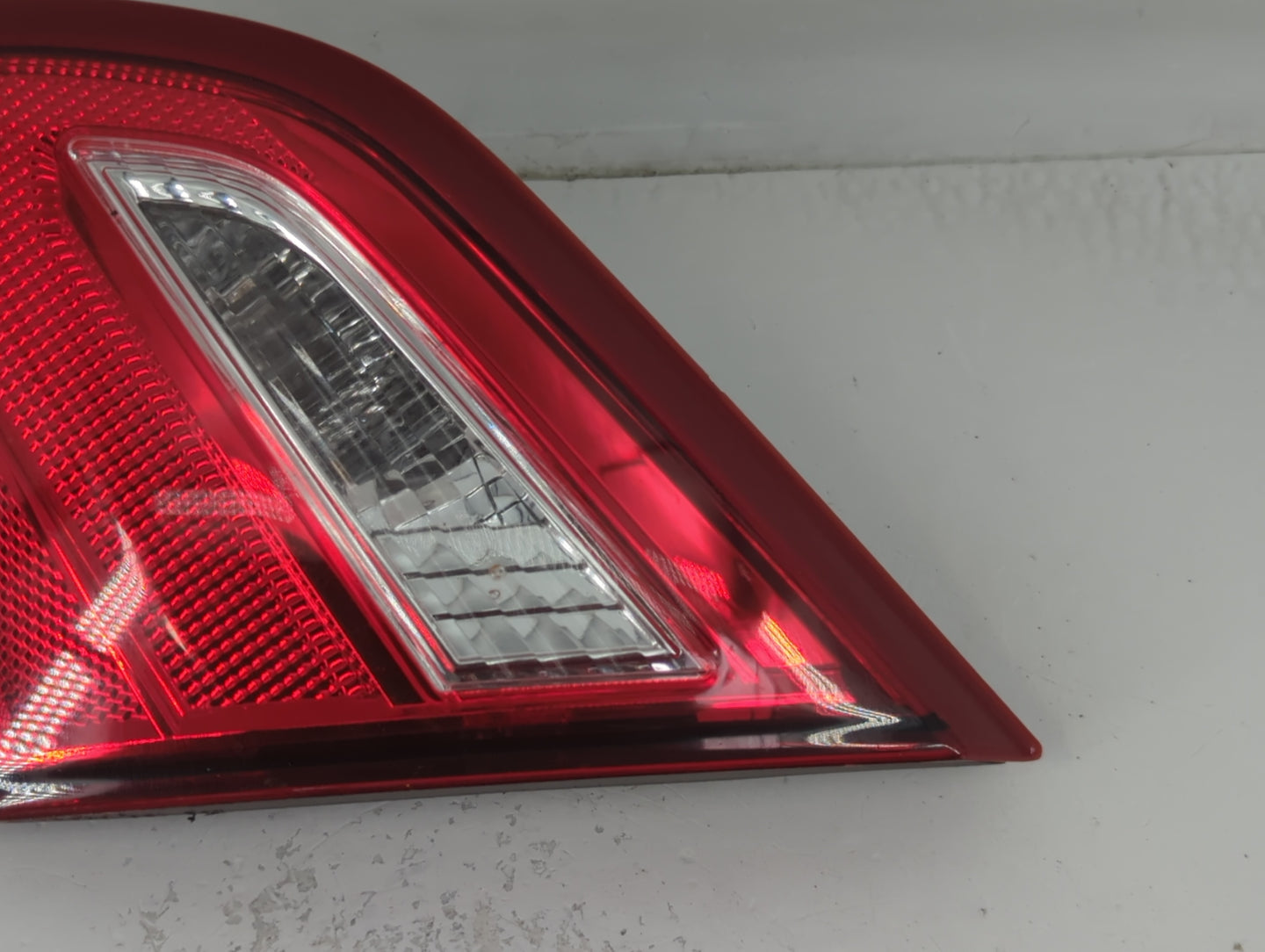 2016-2017 Nissan Altima Tail Light Assembly Passenger Right OEM P/N:265409HS0A HBULRH Fits Fits 2016 2017 OEM Used Auto Part
