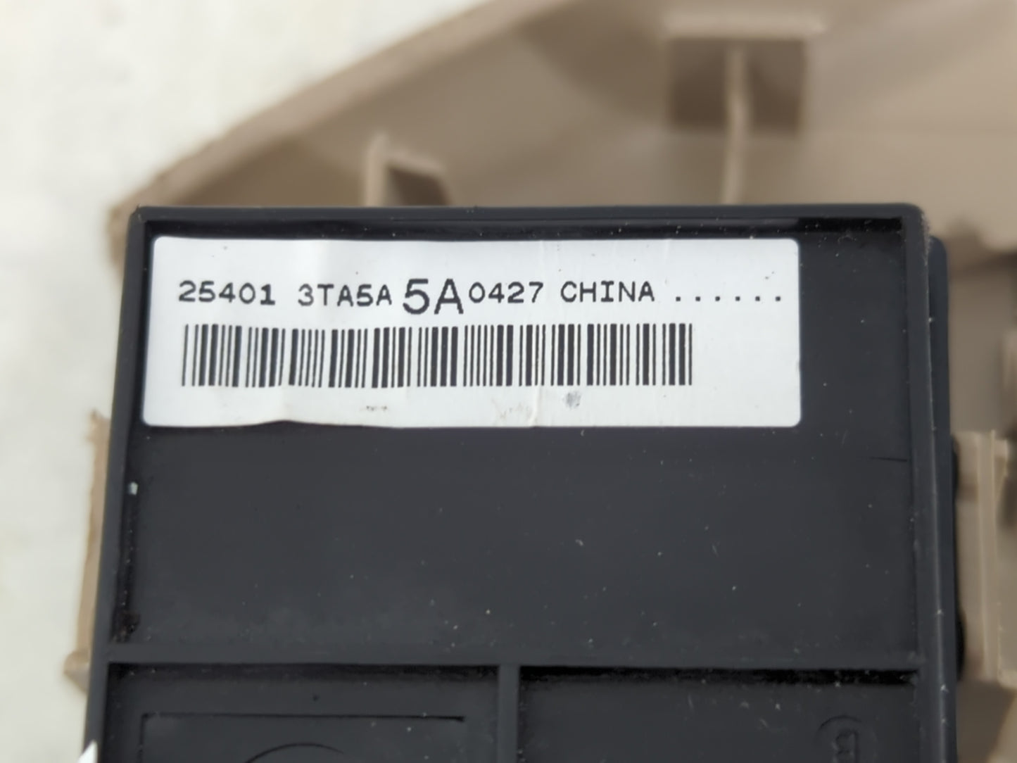 2013-2018 Nissan Altima Master Power Window Switch Replacement Driver Side Left P/N:5A0427 25401 3TA5A Fits OEM Used Auto Pa