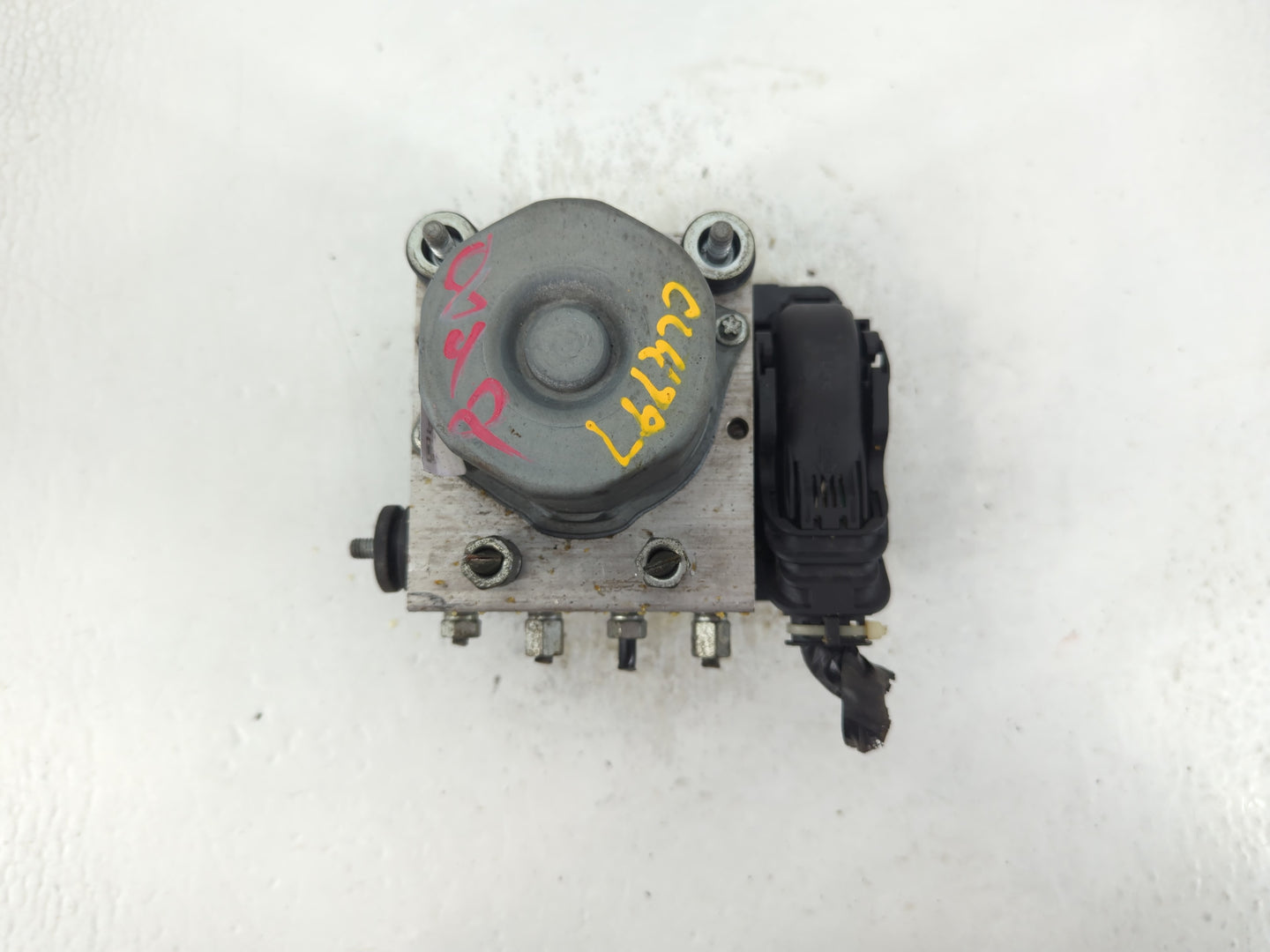 2016-2017 Nissan Altima ABS Pump Control Module Replacement P/N:47660 9HS0A Fits Fits 2016 2017 OEM Used Auto Parts - Oemuse
