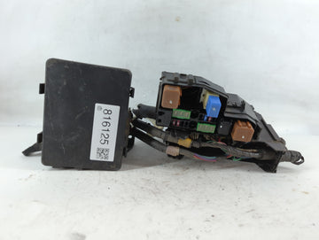 2016-2017 Nissan Altima Fusebox Fuse Box Panel Relay Module P/N:7154-5763-30 Fits Fits 2016 2017 OEM Used Auto Parts