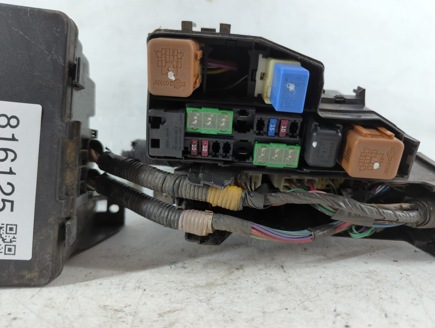 2016-2017 Nissan Altima Fusebox Fuse Box Panel Relay Module P/N:7154-5763-30 Fits Fits 2016 2017 OEM Used Auto Parts - Oemus