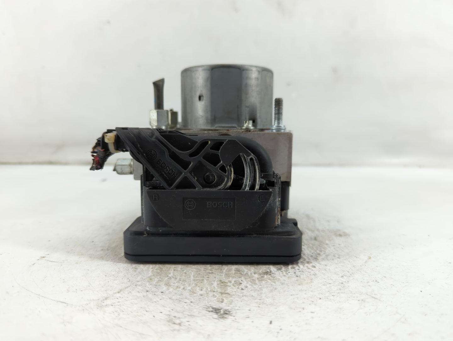 2016-2017 Nissan Altima ABS Pump Control Module Replacement P/N:47660 9HS0A Fits Fits 2016 2017 OEM Used Auto Parts - Oemuse
