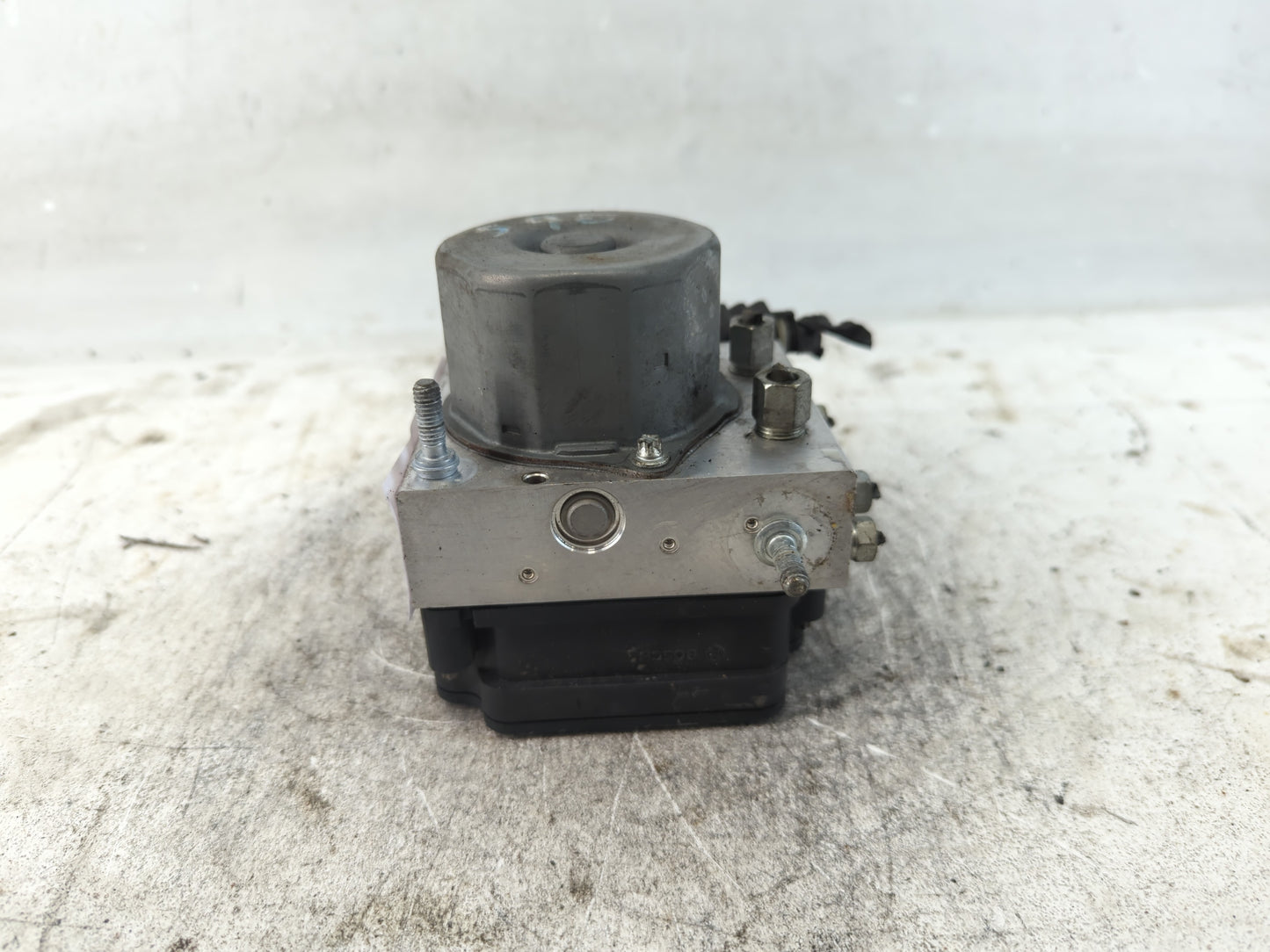 2017-2018 Nissan Altima ABS Pump Control Module Replacement P/N:47660 9HS0A Fits Fits 2017 2018 OEM Used Auto Parts - Oemuse
